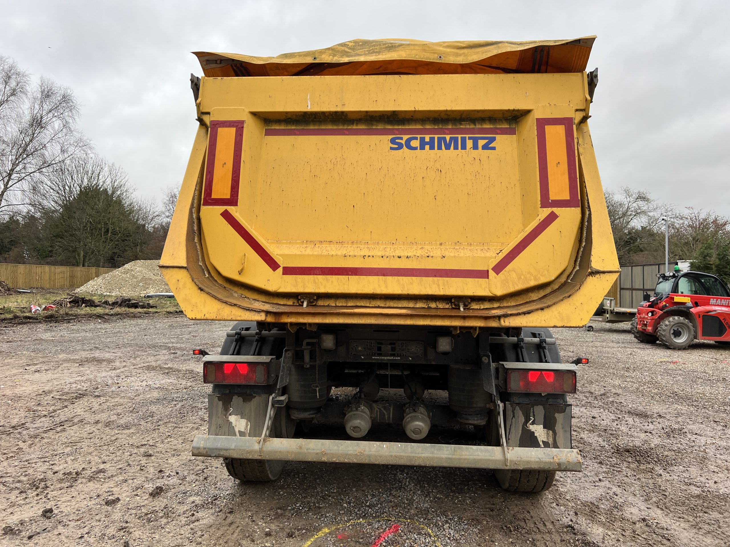 SCHMITZ SGF*S3 TRAILER 2017 - used trucks for sale at J Hawes Ltd - view 6