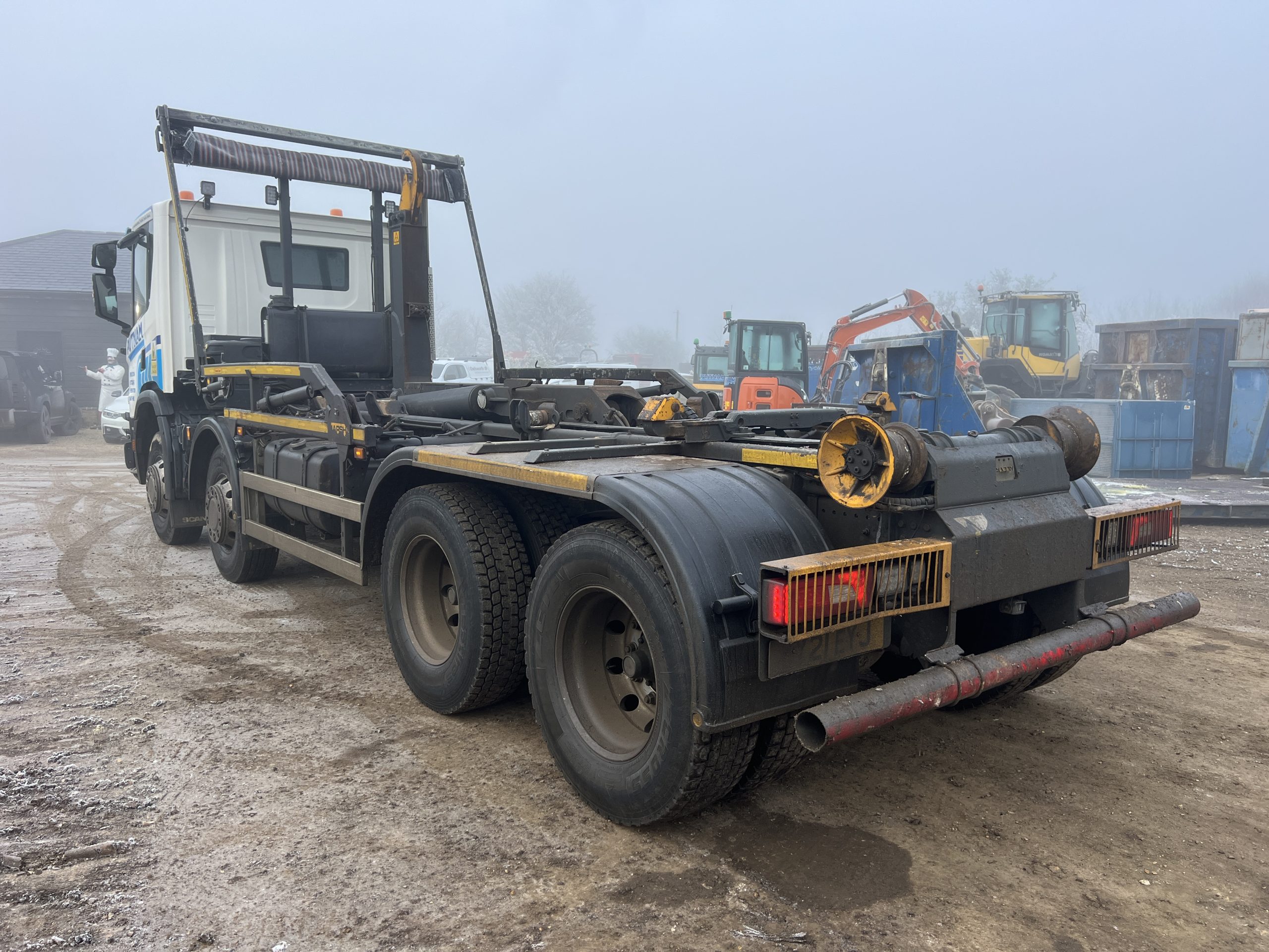 SCANIA XT P410 HOOK LOADER 2021 - used trucks for sale at J Hawes Ltd - view 6
