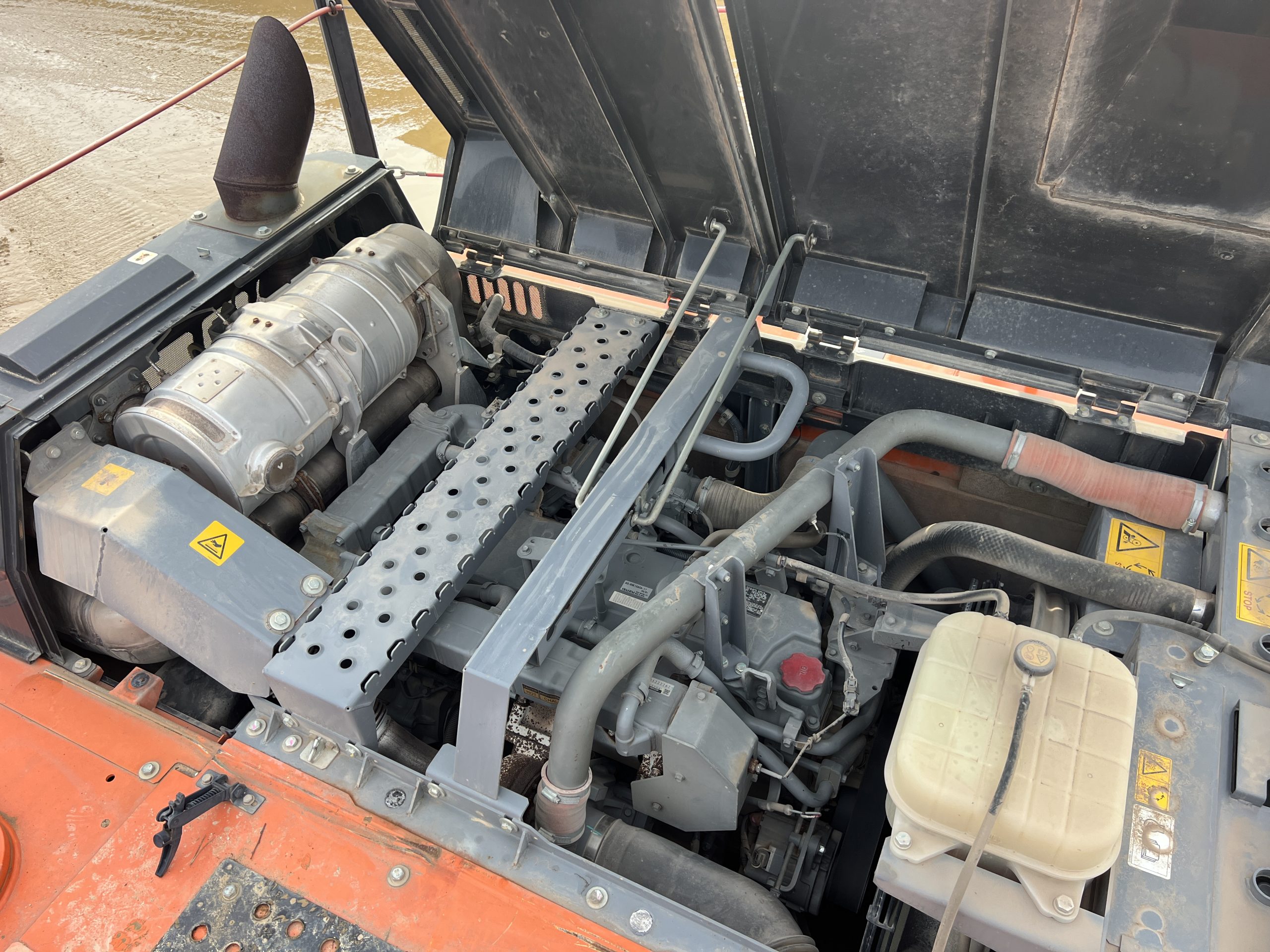 HITACHI ZX350LC-6 2019 - used plant for sale at J Hawes Ltd - view 18