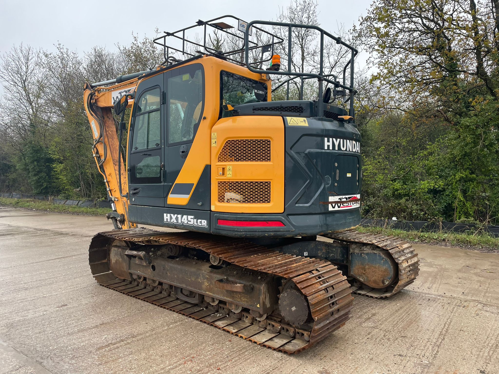HYUNDAI HX145LCR - used plant for sale at J Hawes Ltd - view 6
