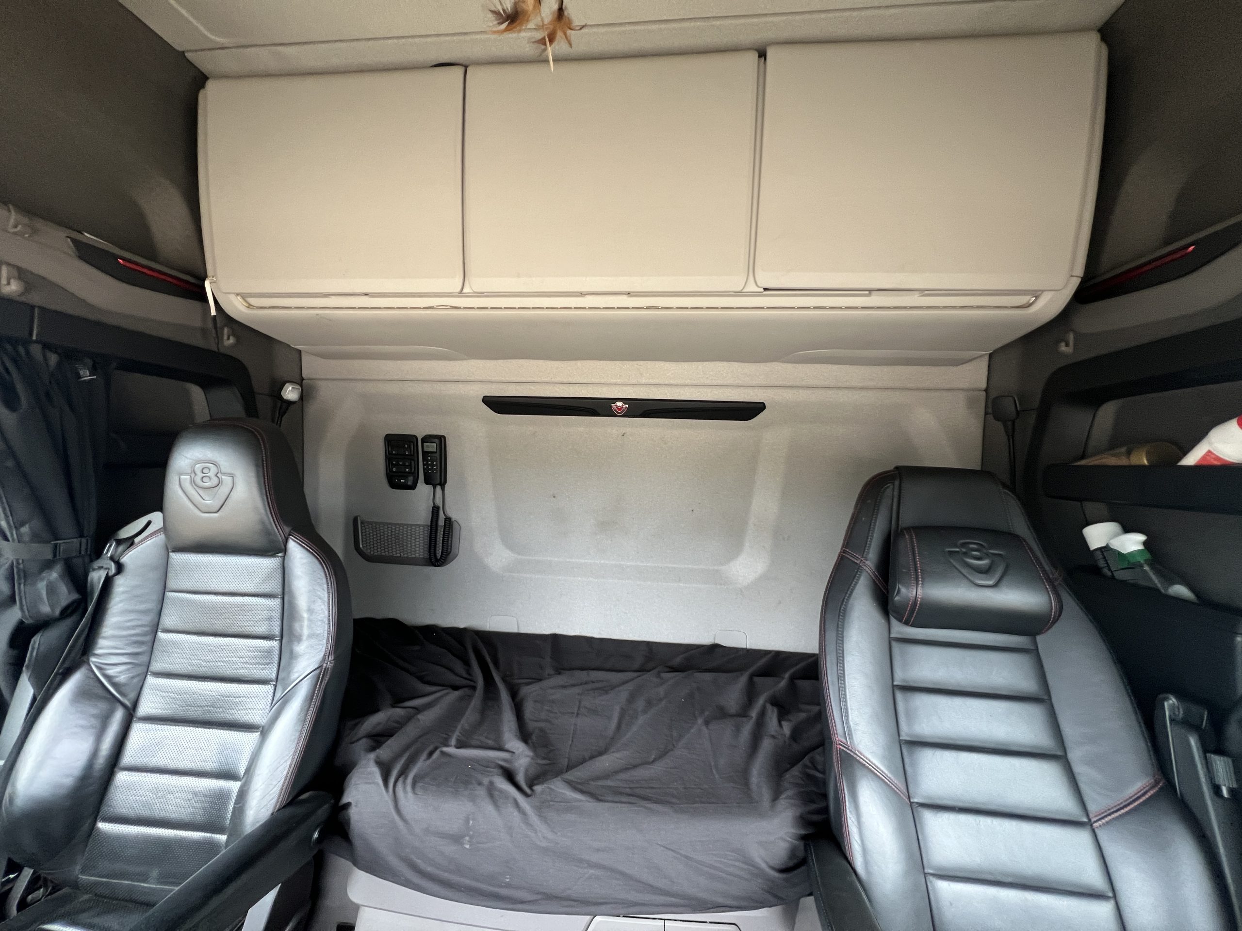 80T SCANIA 650S V8 - used trucks for sale at J Hawes Ltd - view 37