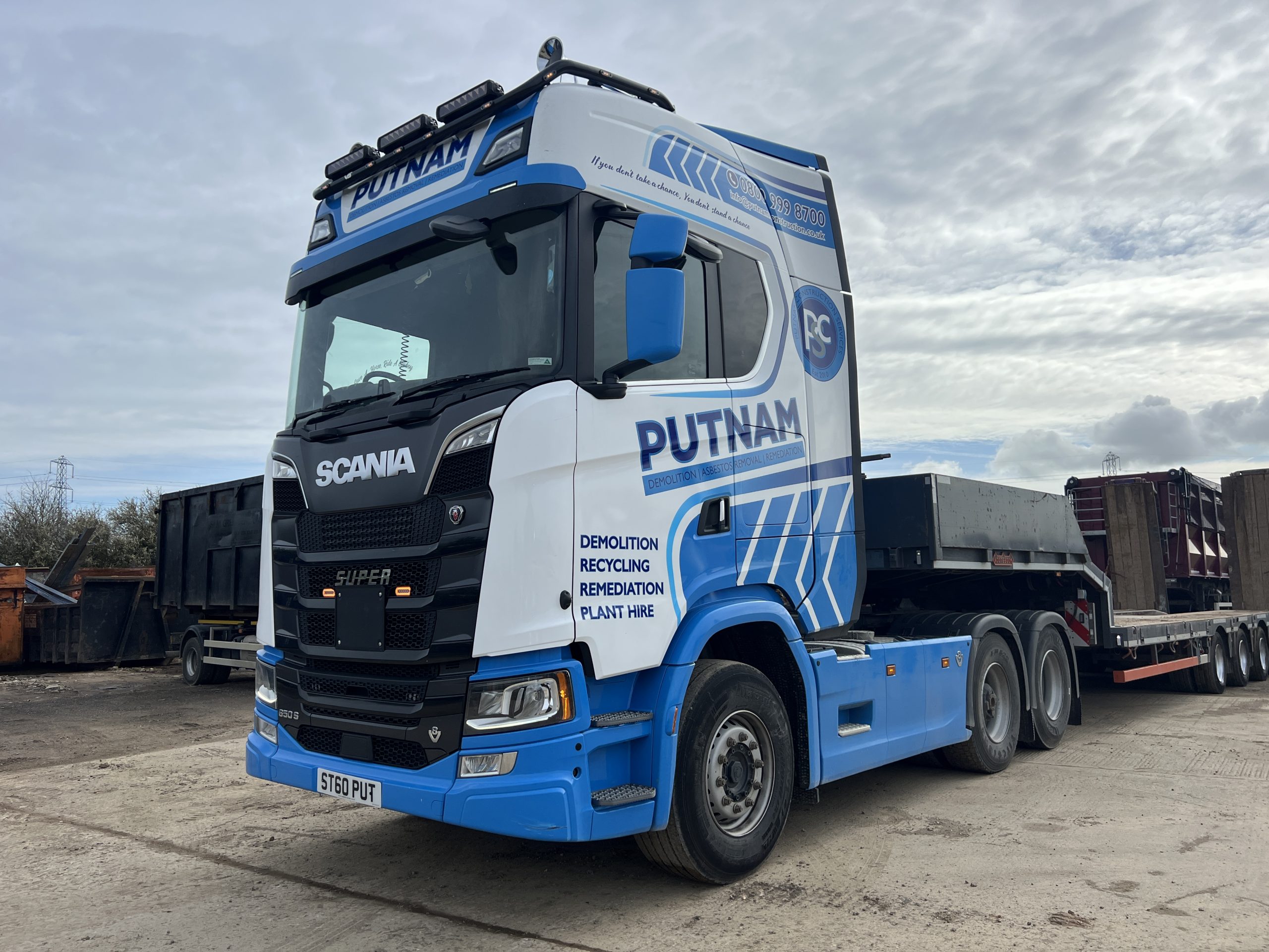 80T SCANIA 650S V8 - used trucks for sale at J Hawes Ltd - view 3