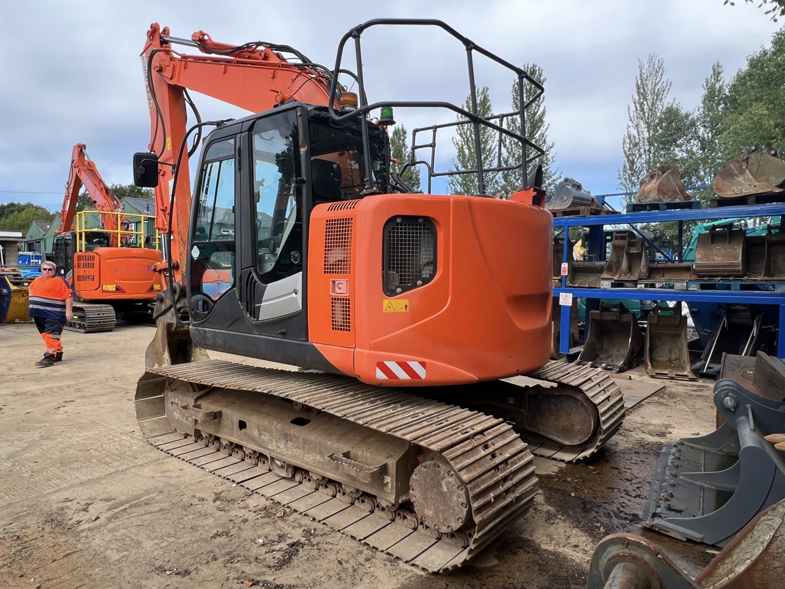 HITACHI ZX135US-5B 2015 - used plant for sale at J Hawes Ltd - view 3
