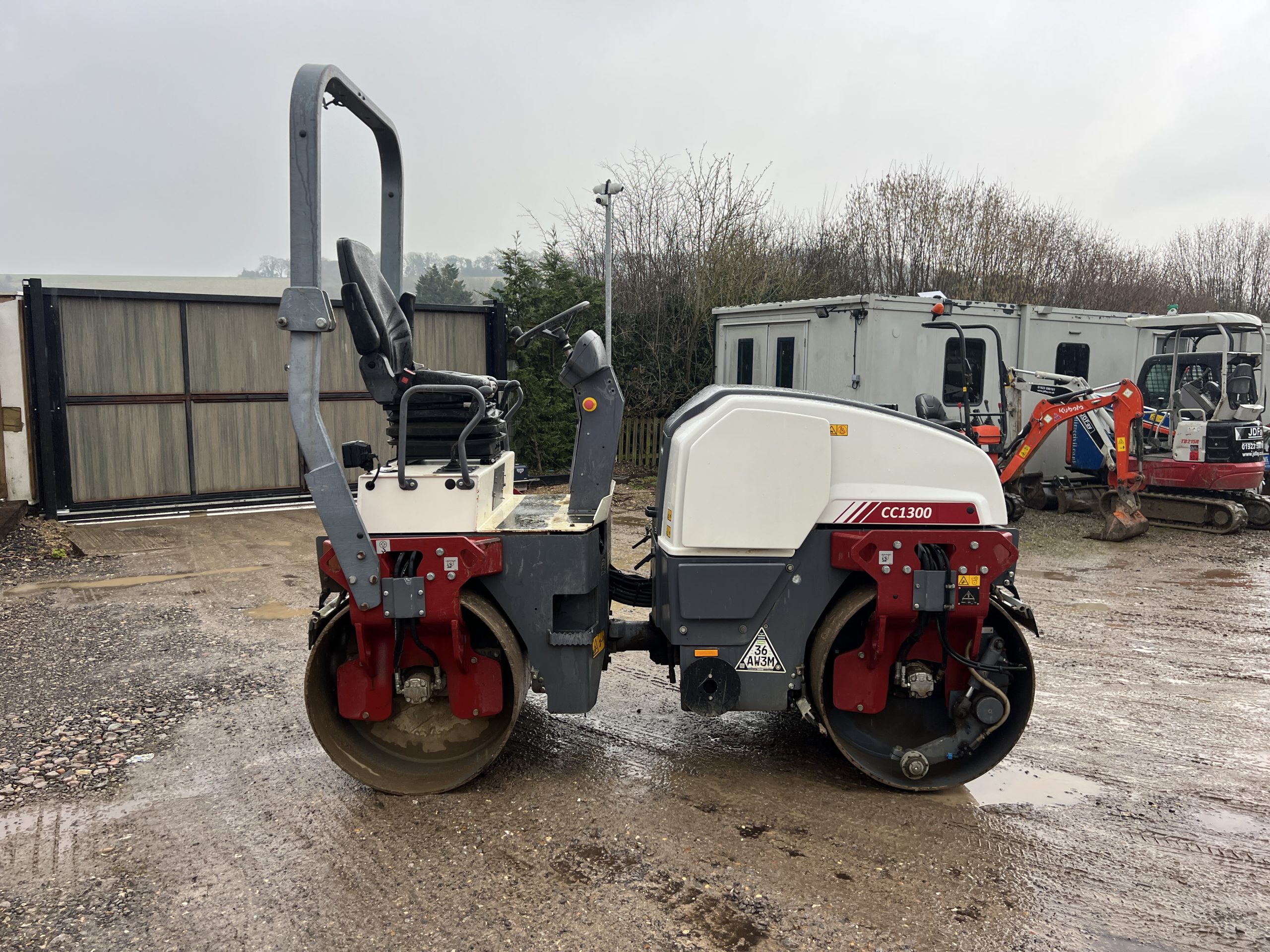 DYNAPAC CC1300 ROLLER 2016 - used plant for sale at J Hawes Ltd - view 5