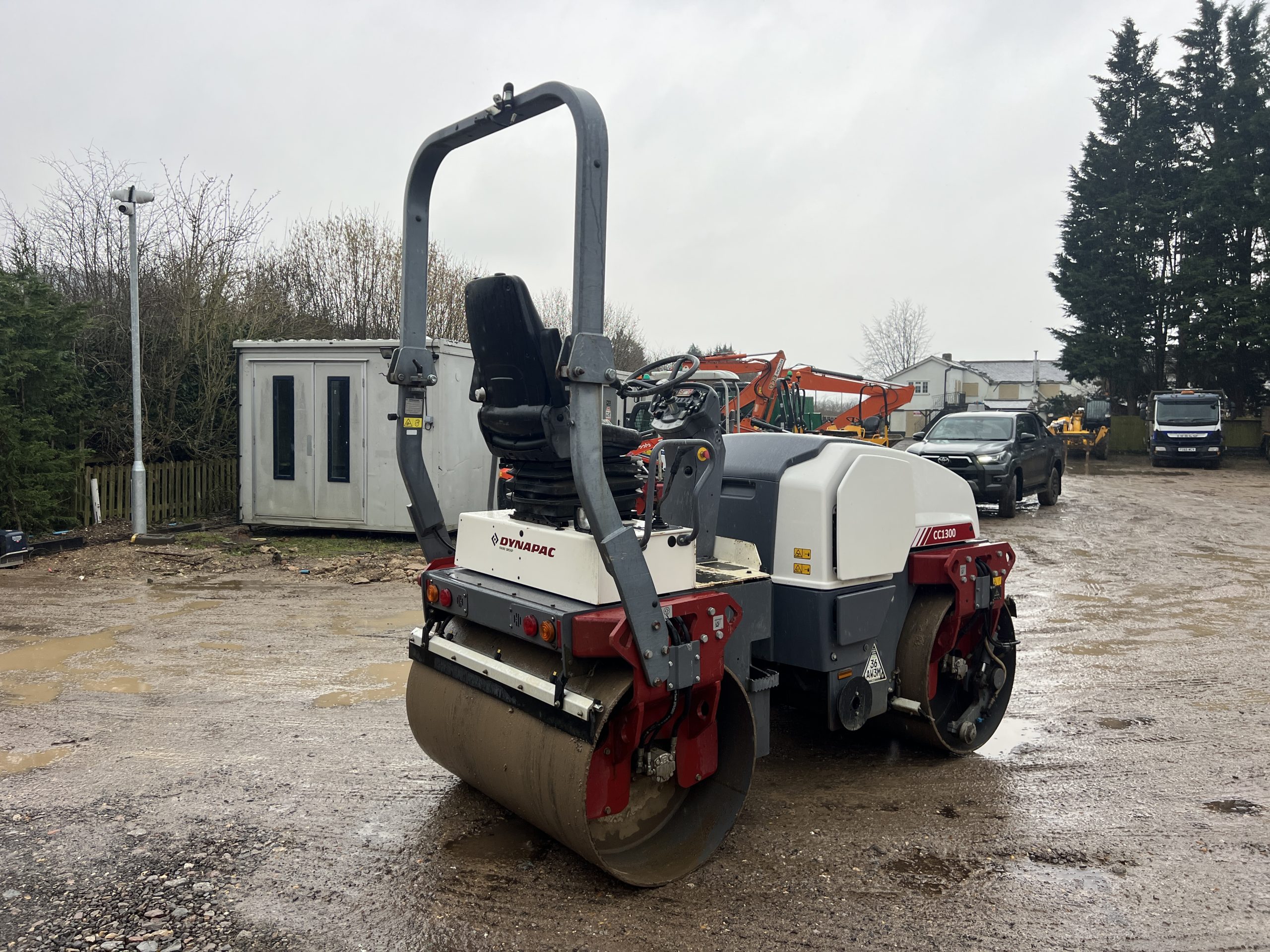 DYNAPAC CC1300 ROLLER 2016 - used plant for sale at J Hawes Ltd - view 6