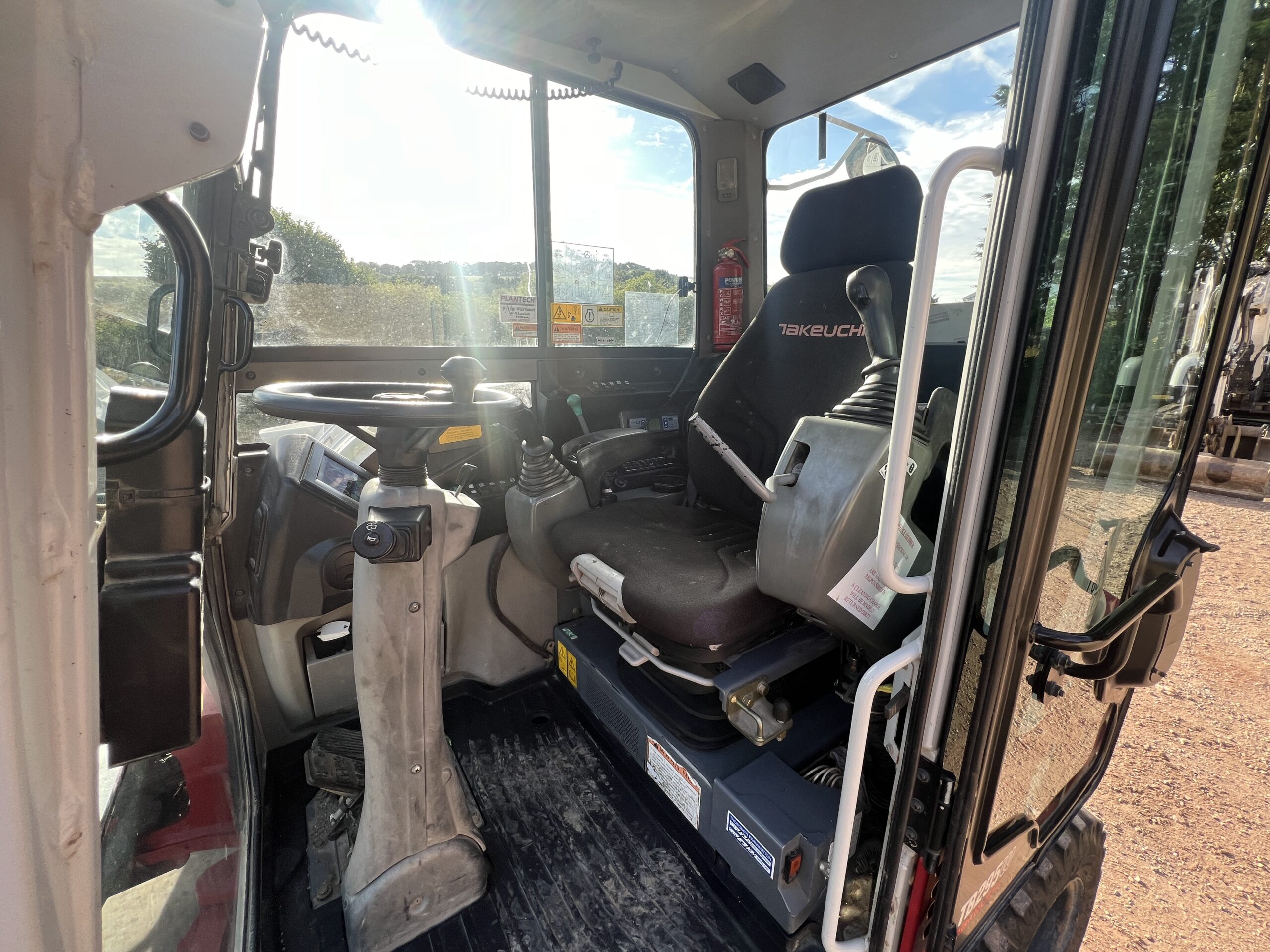 TAKEUCHI TB295W 2018 - used plant for sale at J Hawes Ltd - view 11