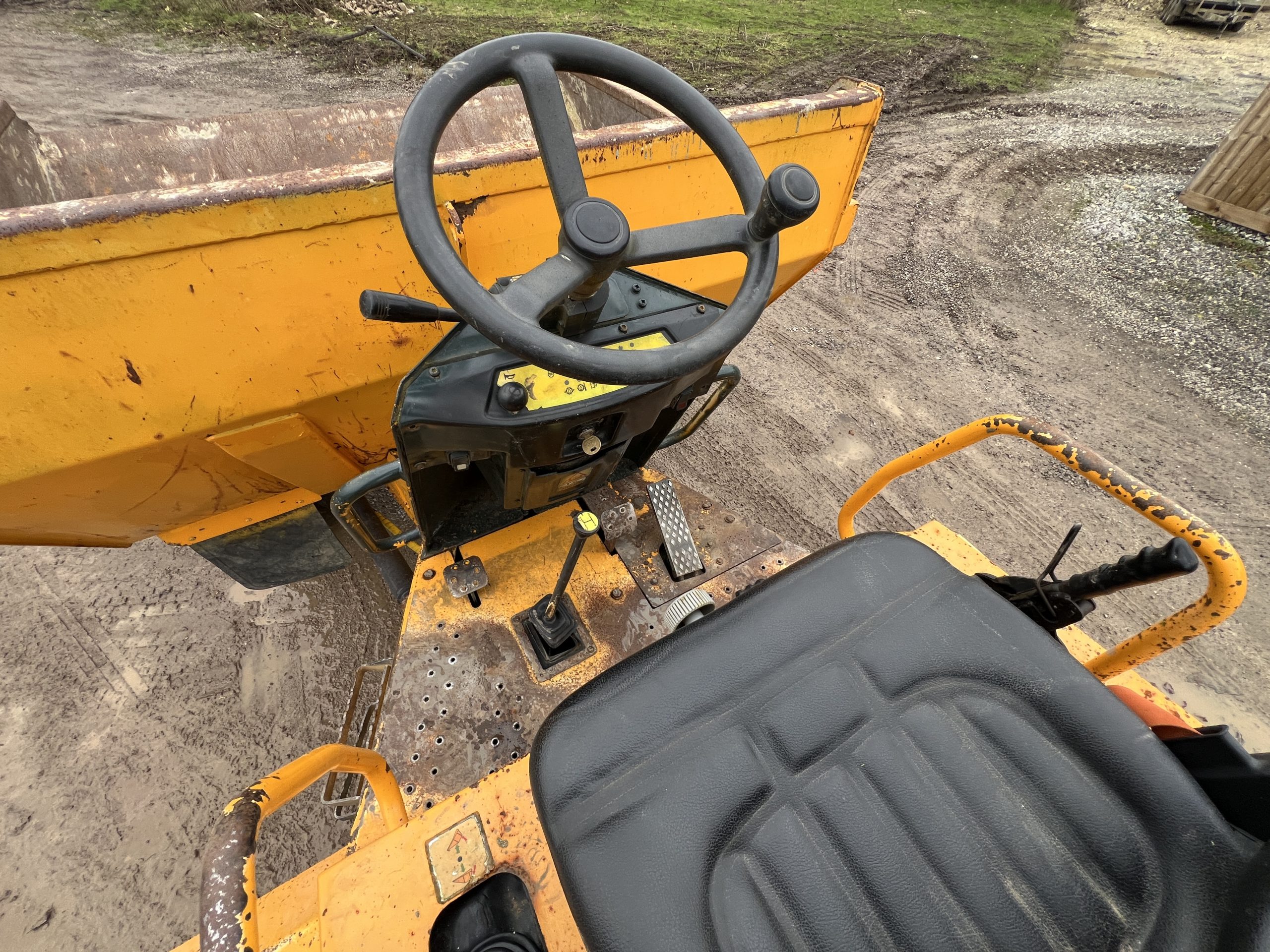 THWAITES 6T DUMPER 2014 - used plant for sale at J Hawes Ltd - view 9
