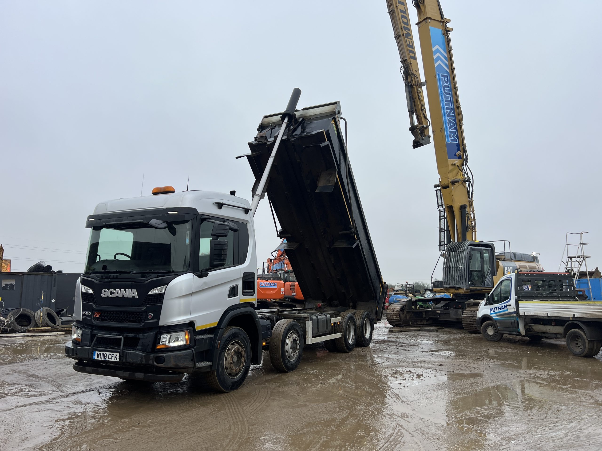 SCANIA XT P410 TIPPER 2018 - used trucks for sale at J Hawes Ltd - view 11