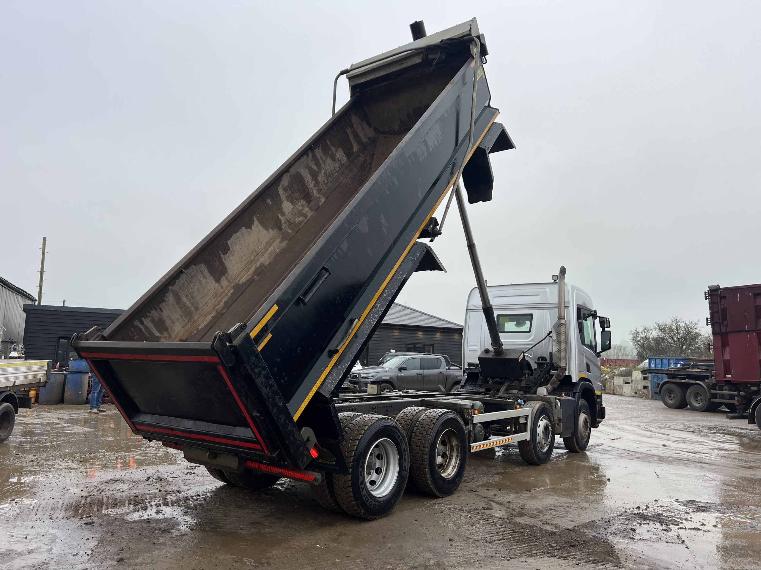 SCANIA XT P410 TIPPER 2018 - used trucks for sale at J Hawes Ltd - view 14