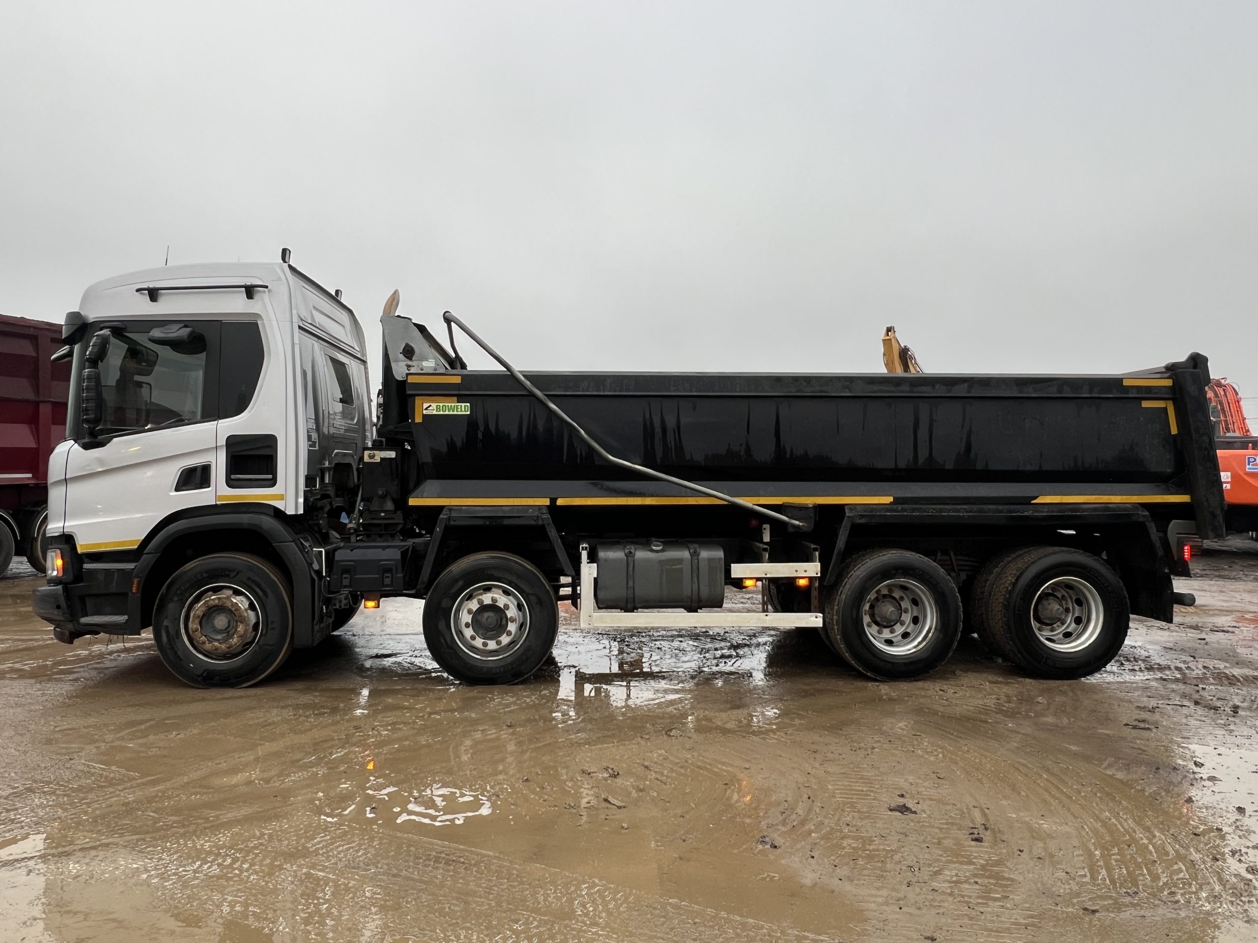 SCANIA XT P410 TIPPER 2018 - used trucks for sale at J Hawes Ltd - view 5