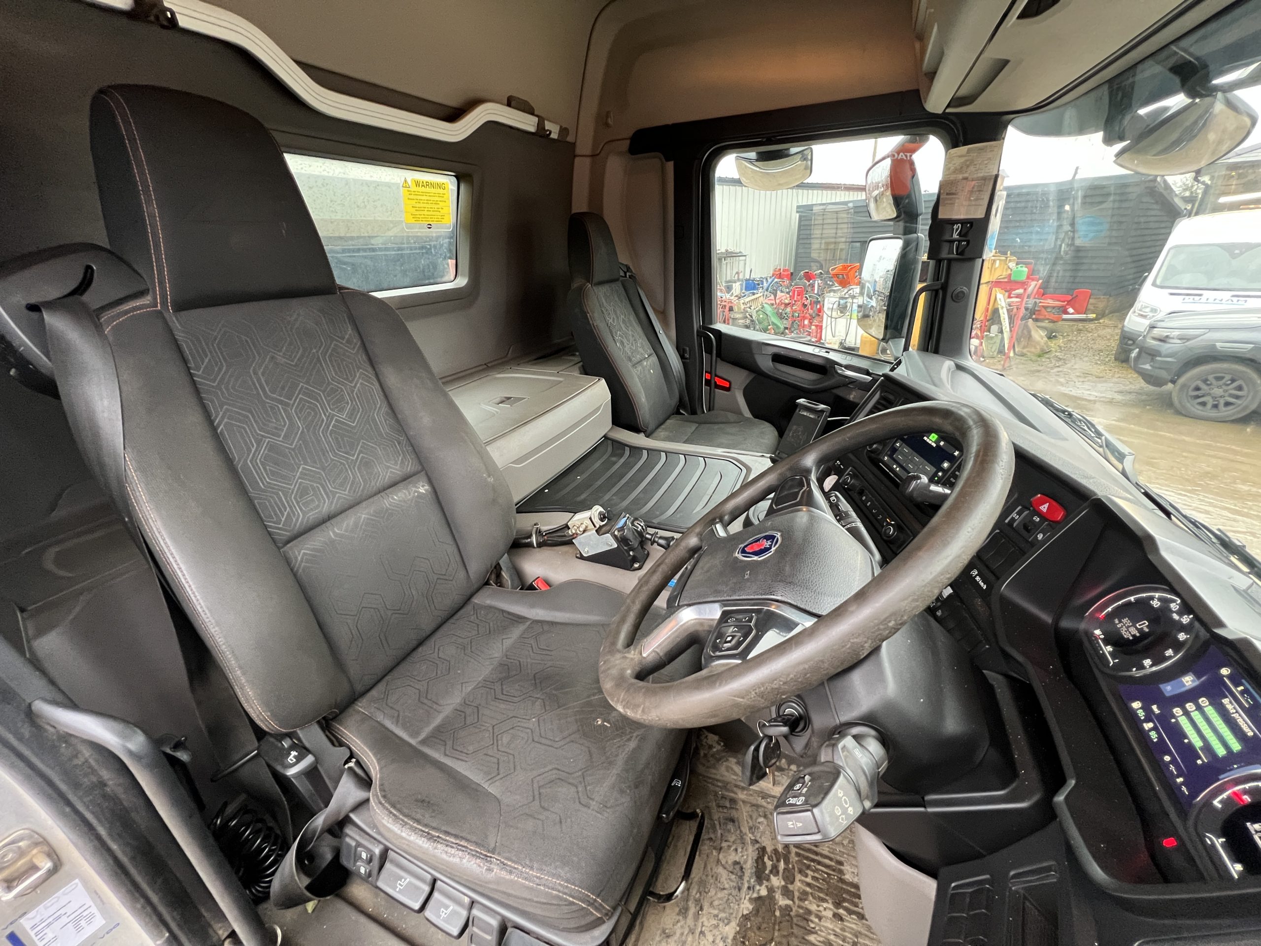 SCANIA XT P410 TIPPER 2018 - used trucks for sale at J Hawes Ltd - view 20
