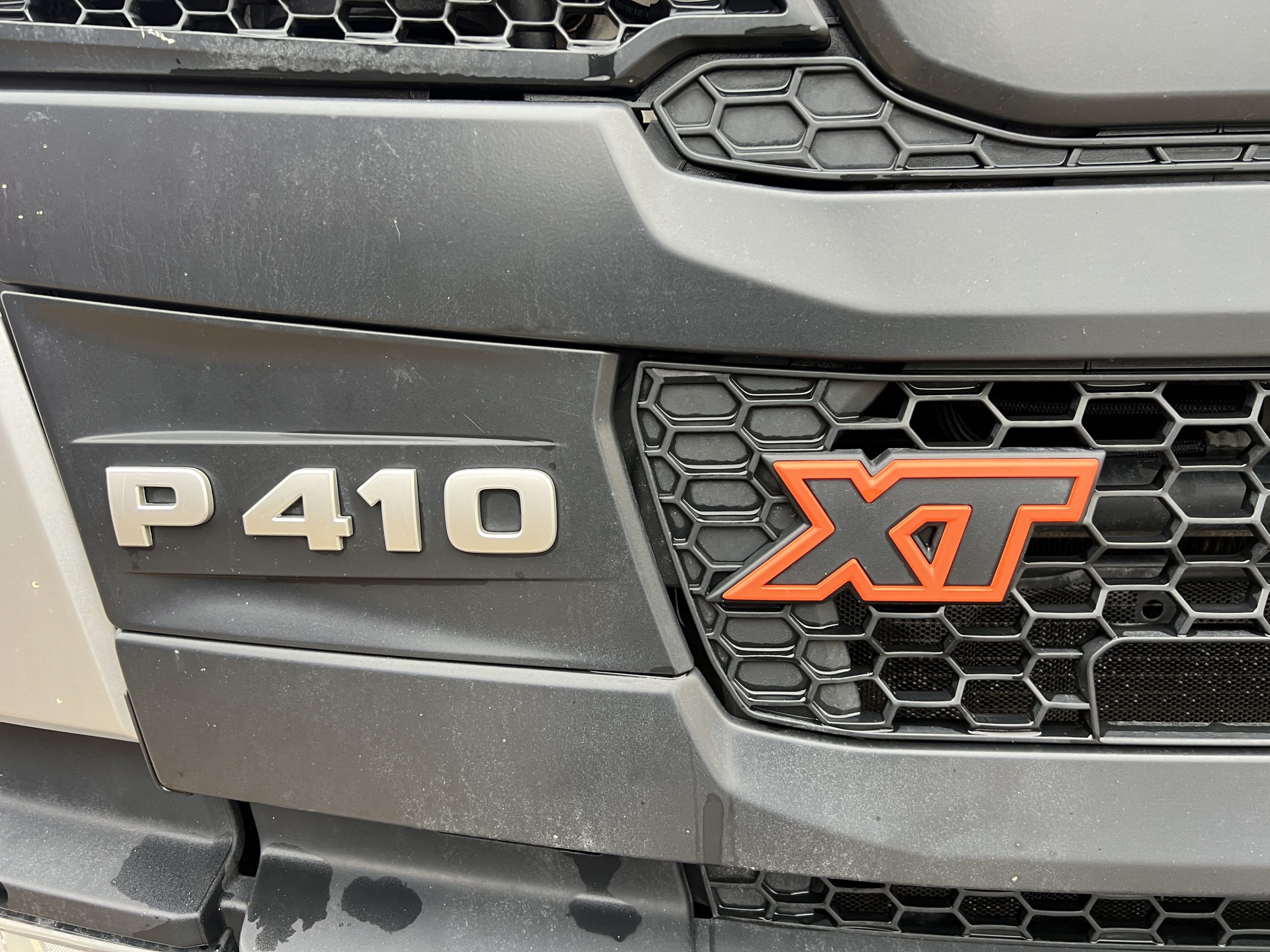 SCANIA XT P410 TIPPER 2018 - used trucks for sale at J Hawes Ltd - view 4