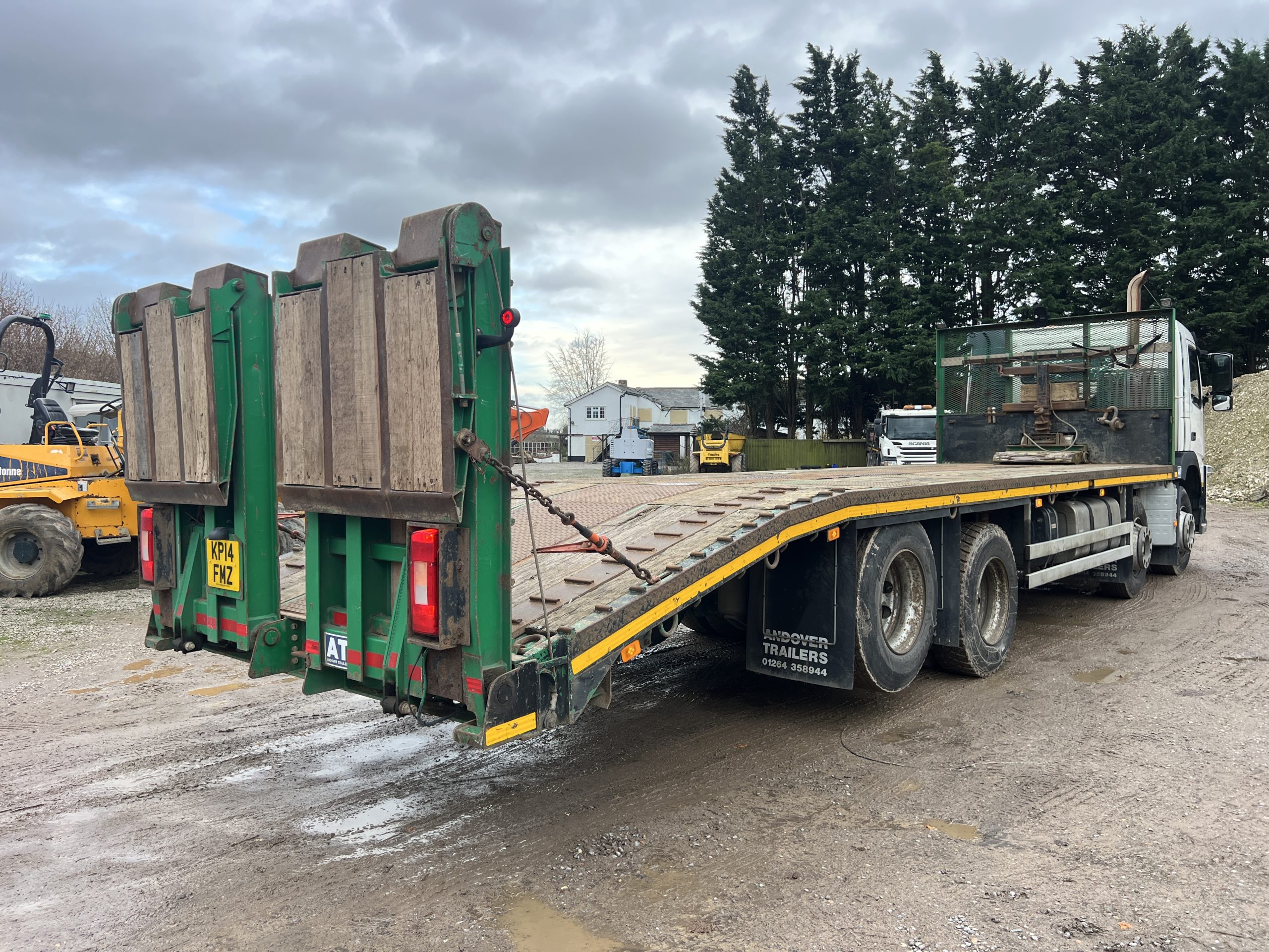 VOLVO FM PLANT LORRY 2014 - used trucks for sale at J Hawes Ltd - view 6