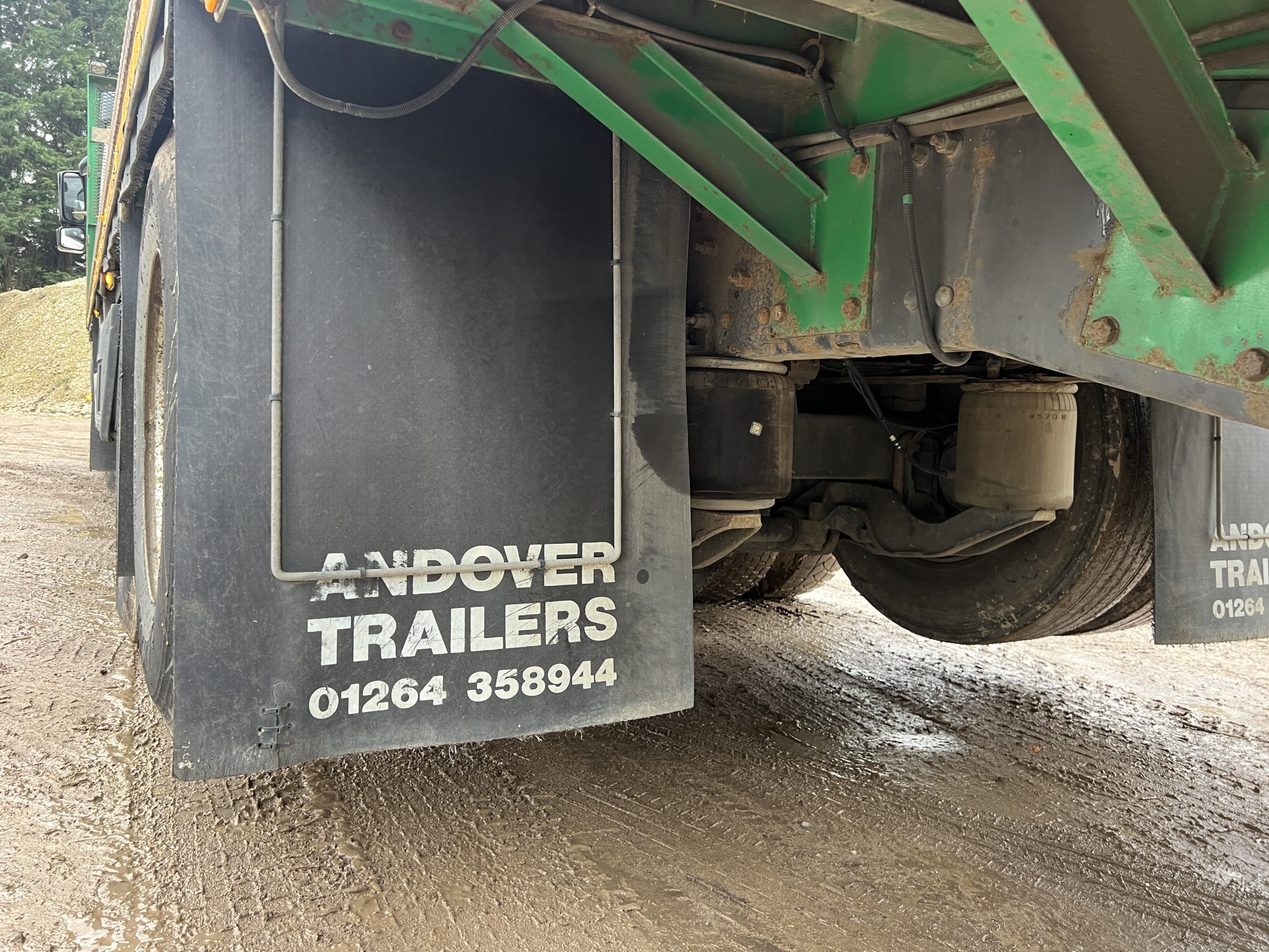 VOLVO FM PLANT LORRY 2014 - used trucks for sale at J Hawes Ltd - view 9