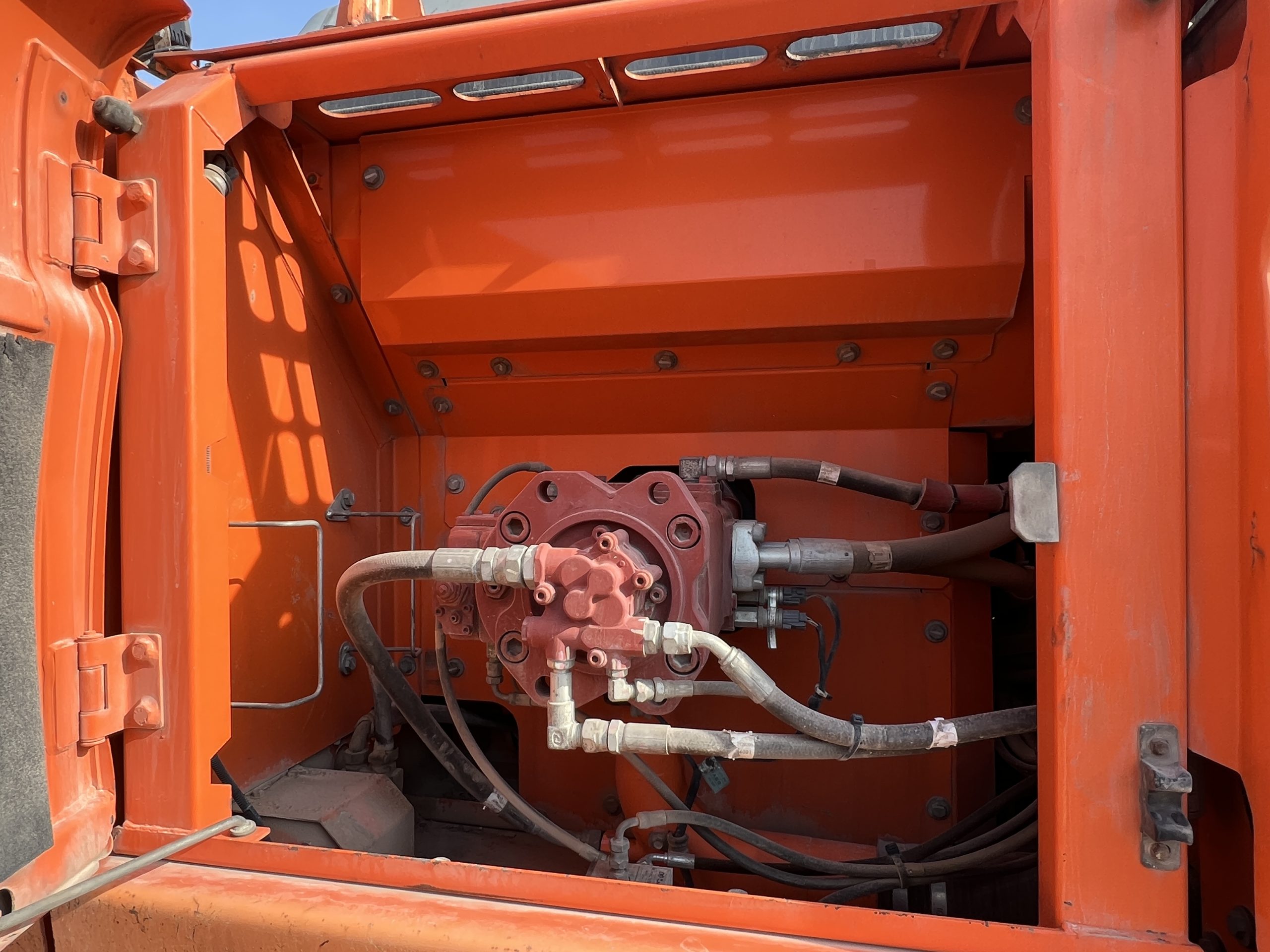 DOOSAN DX255LC 2012 - used plant for sale at J Hawes Ltd - view 11