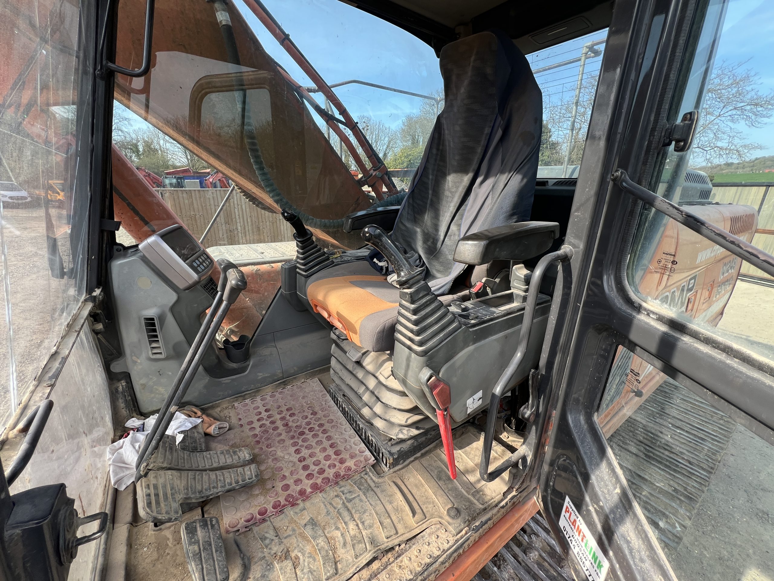 DOOSAN DX255LC 2012 - used plant for sale at J Hawes Ltd - view 23