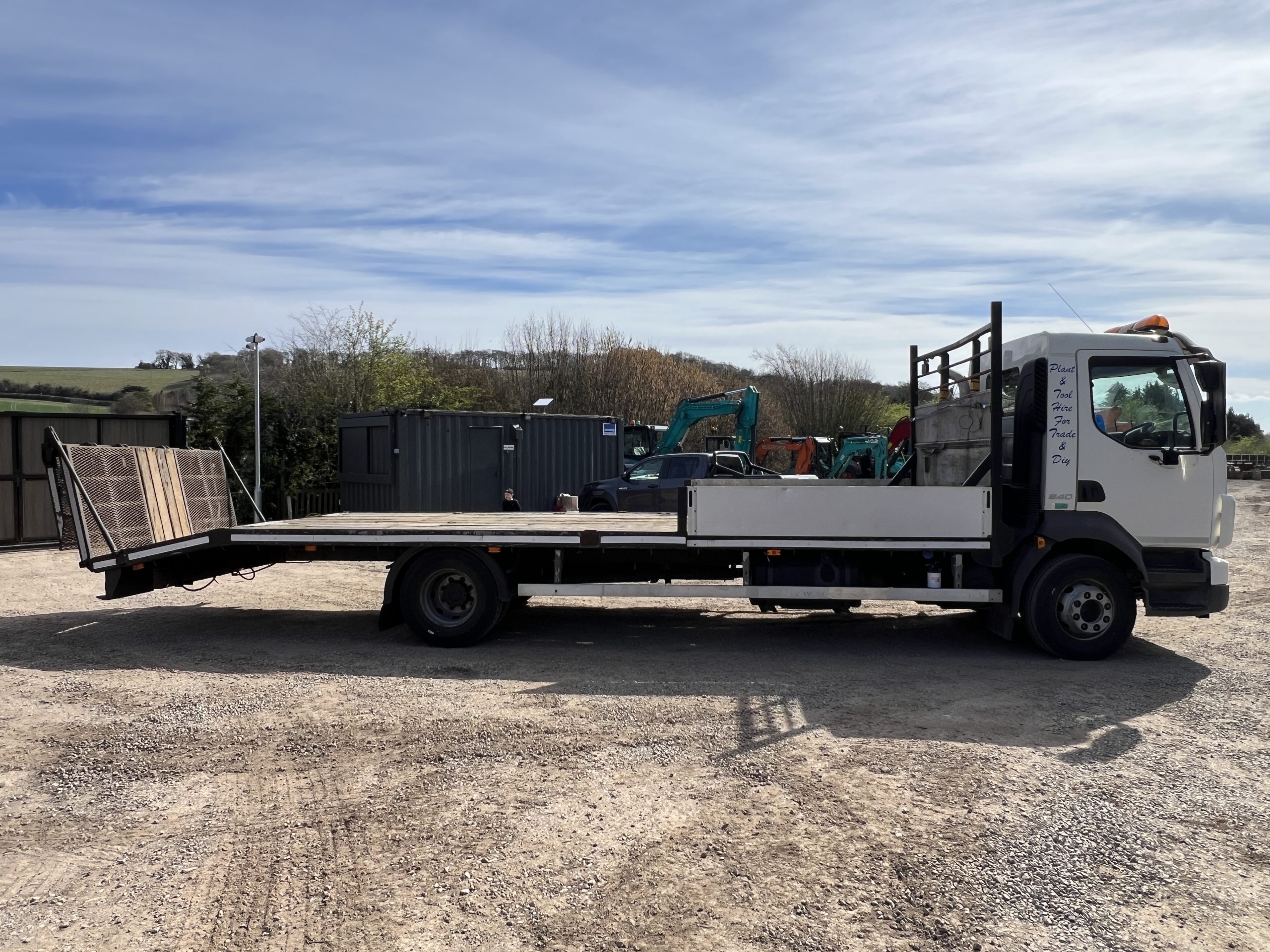 VOLVO FL240 PLANT LORRY 2013 - used trucks for sale at J Hawes Ltd - view 5