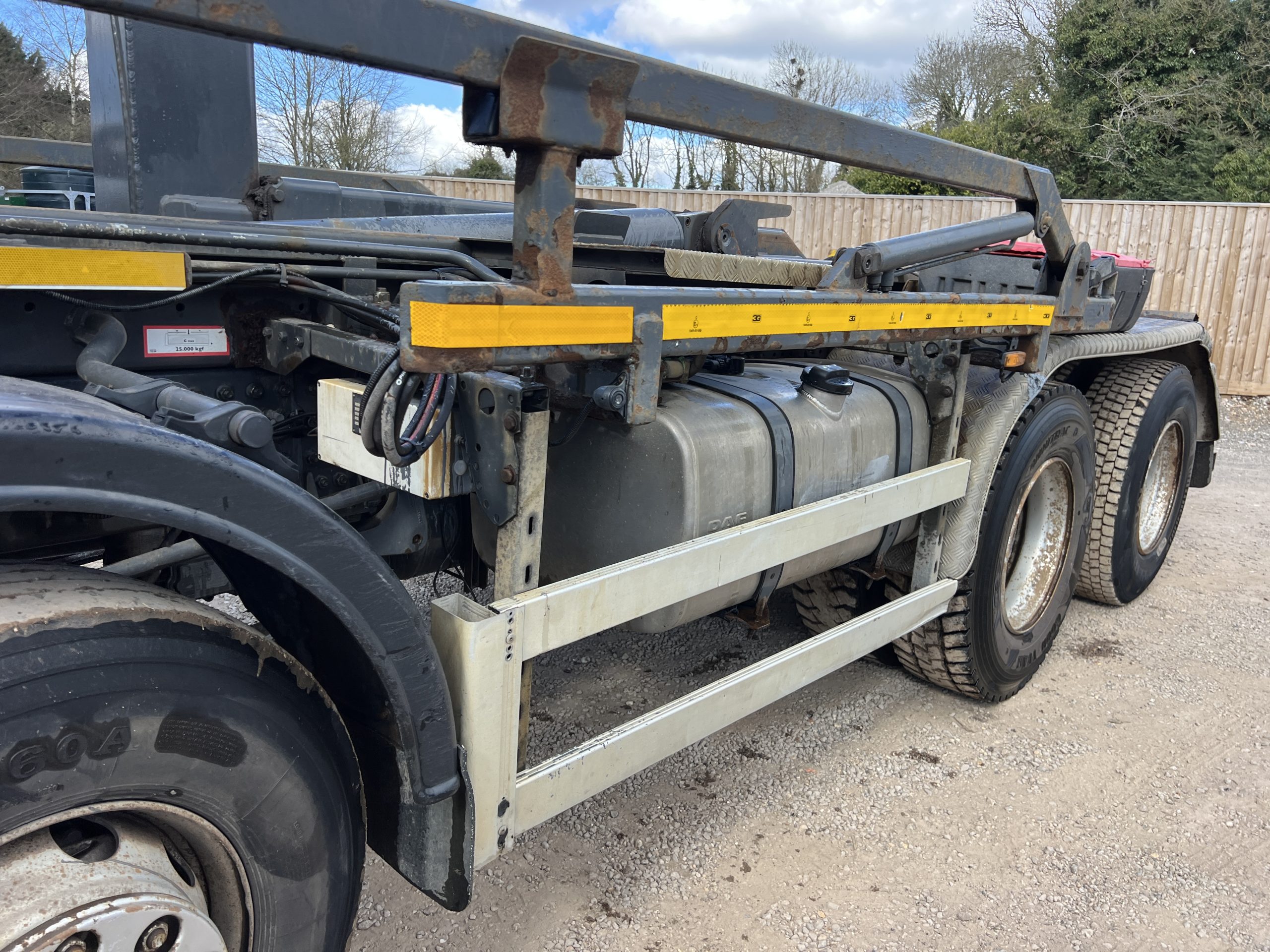 DAF CF400 HOOK LOADER 2016 - used trucks for sale at J Hawes Ltd - view 15