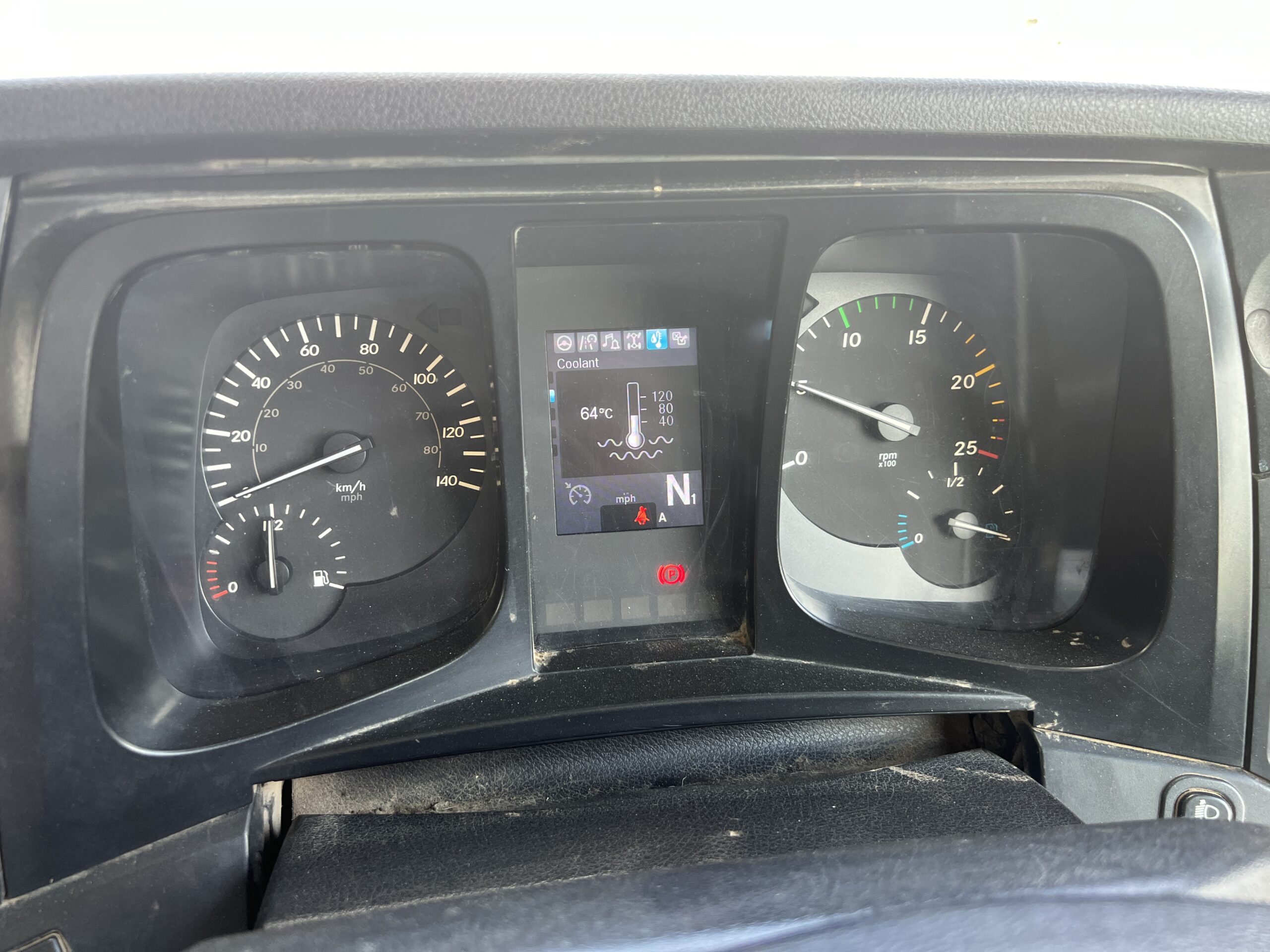 MERCEDES AROCS 3240 2015 - used trucks for sale at J Hawes Ltd - view 20