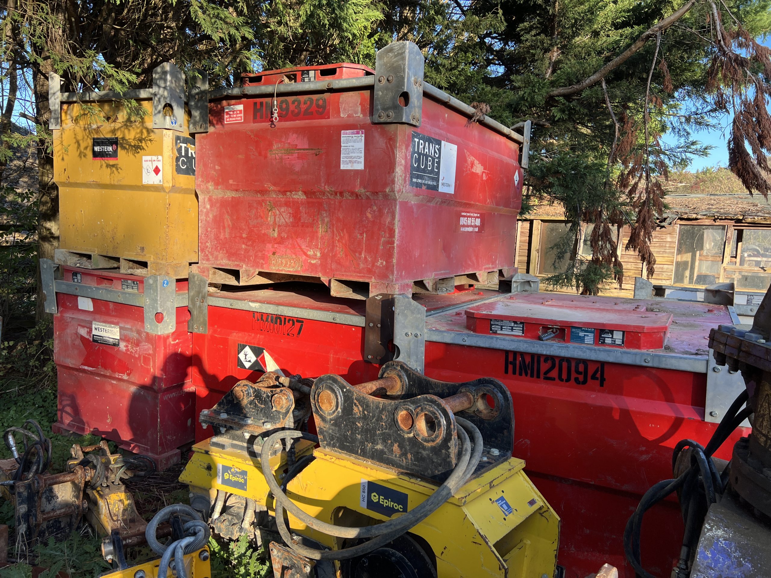 WESTERN 3000LTR DIESEL TANKS - used attachments & accessories for sale at J Hawes Ltd - view 5