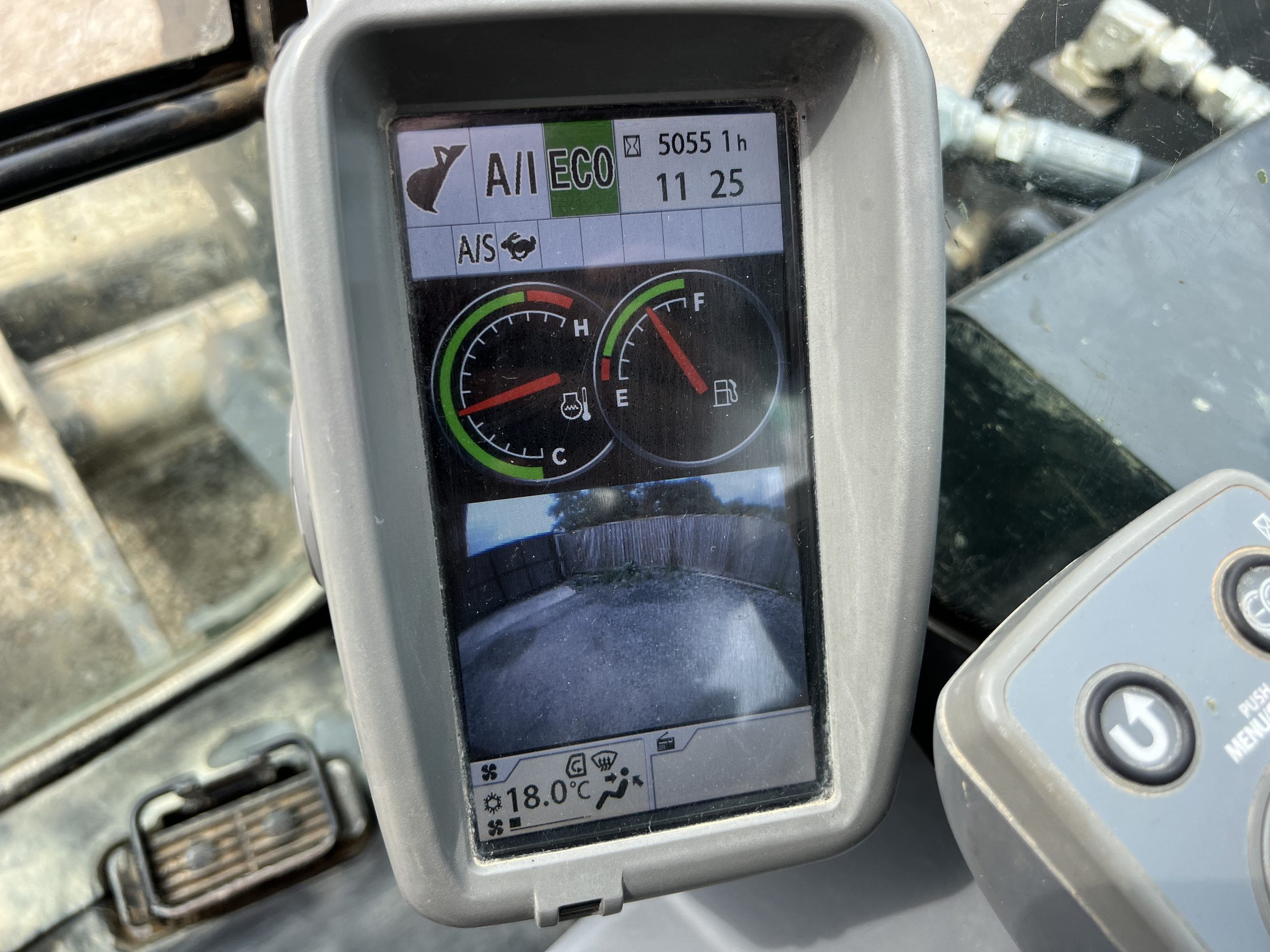 HITACHI ZX85USB-5A 2019 - used plant for sale at J Hawes Ltd - view 11