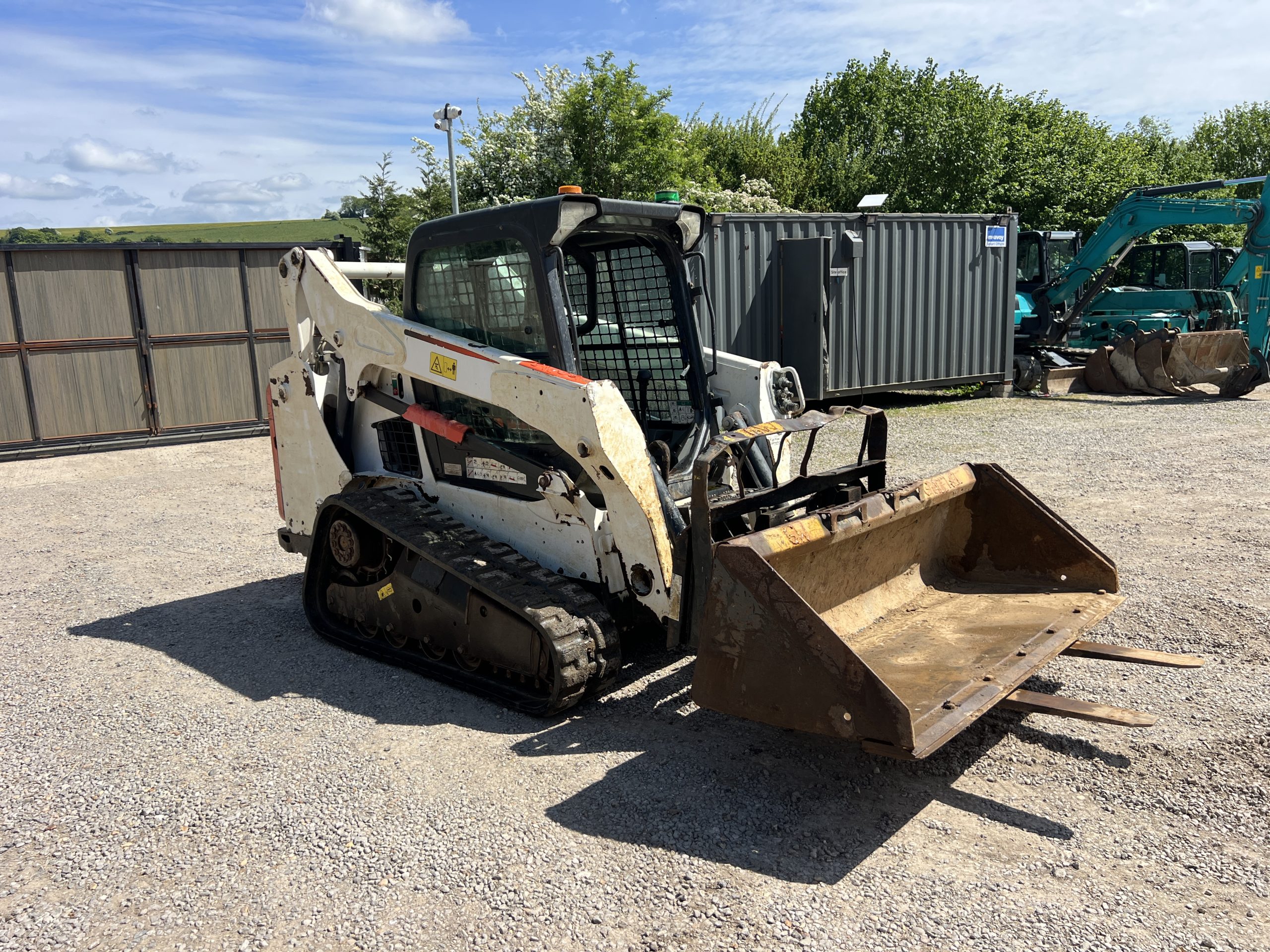 BOBCAT T590 LOADER 2015 - used plant for sale at J Hawes Ltd - view 5