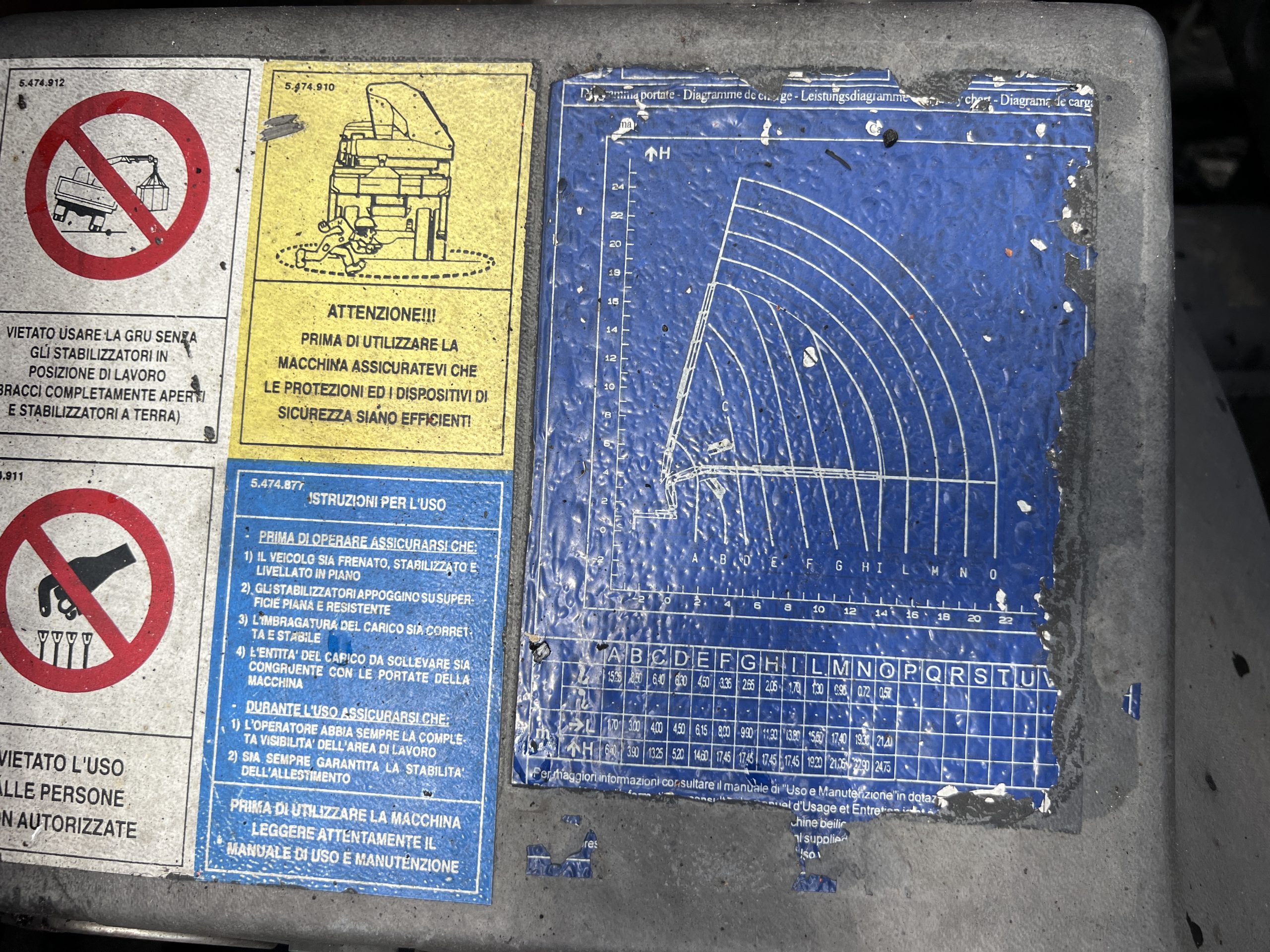 32 TON SCANIA R400 2010 - used trucks for sale at J Hawes Ltd - view 17