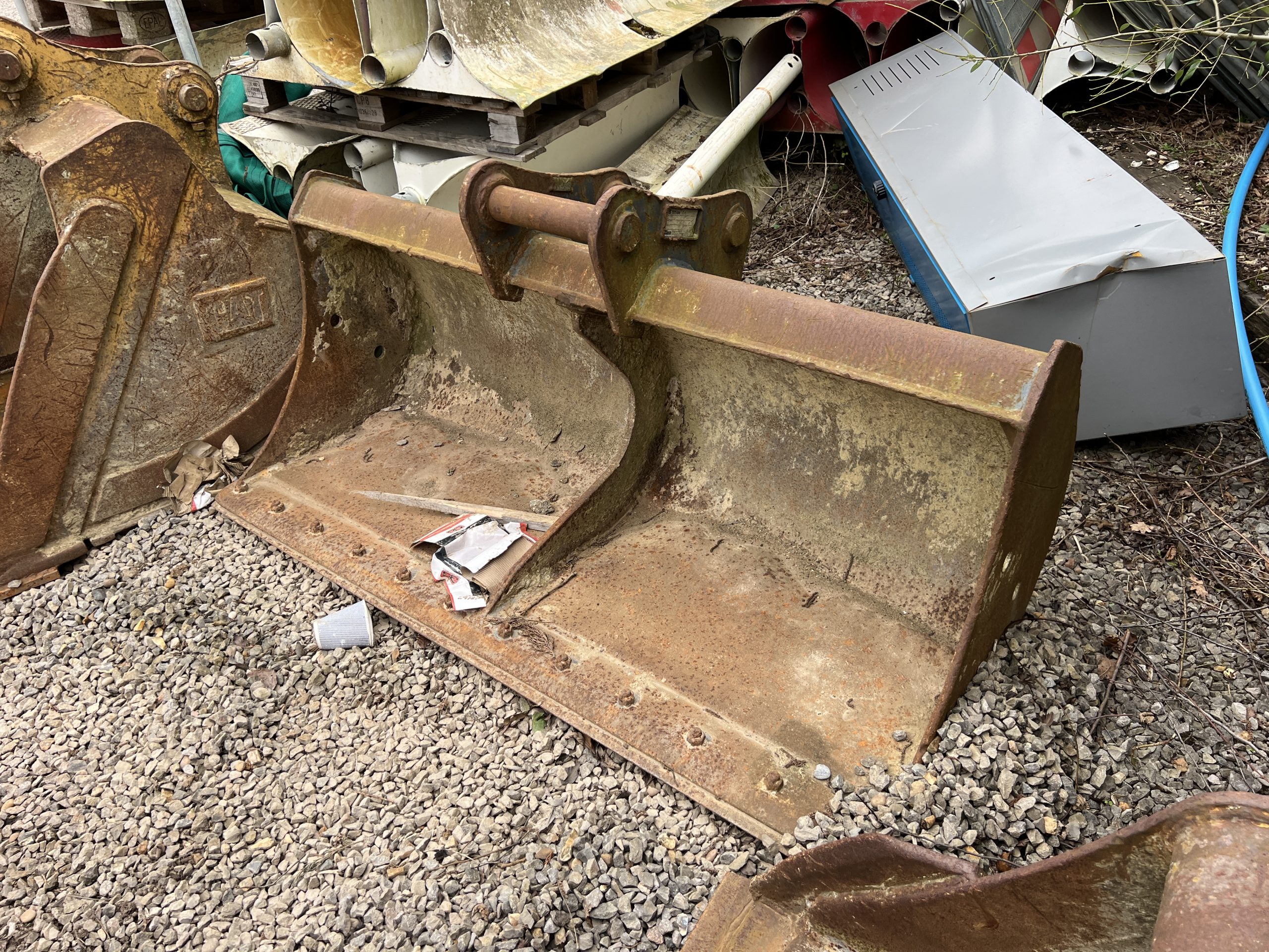 DIGGER BUCKETS 85/65mm PINS - used machine for sale at J Hawes Ltd - view 13