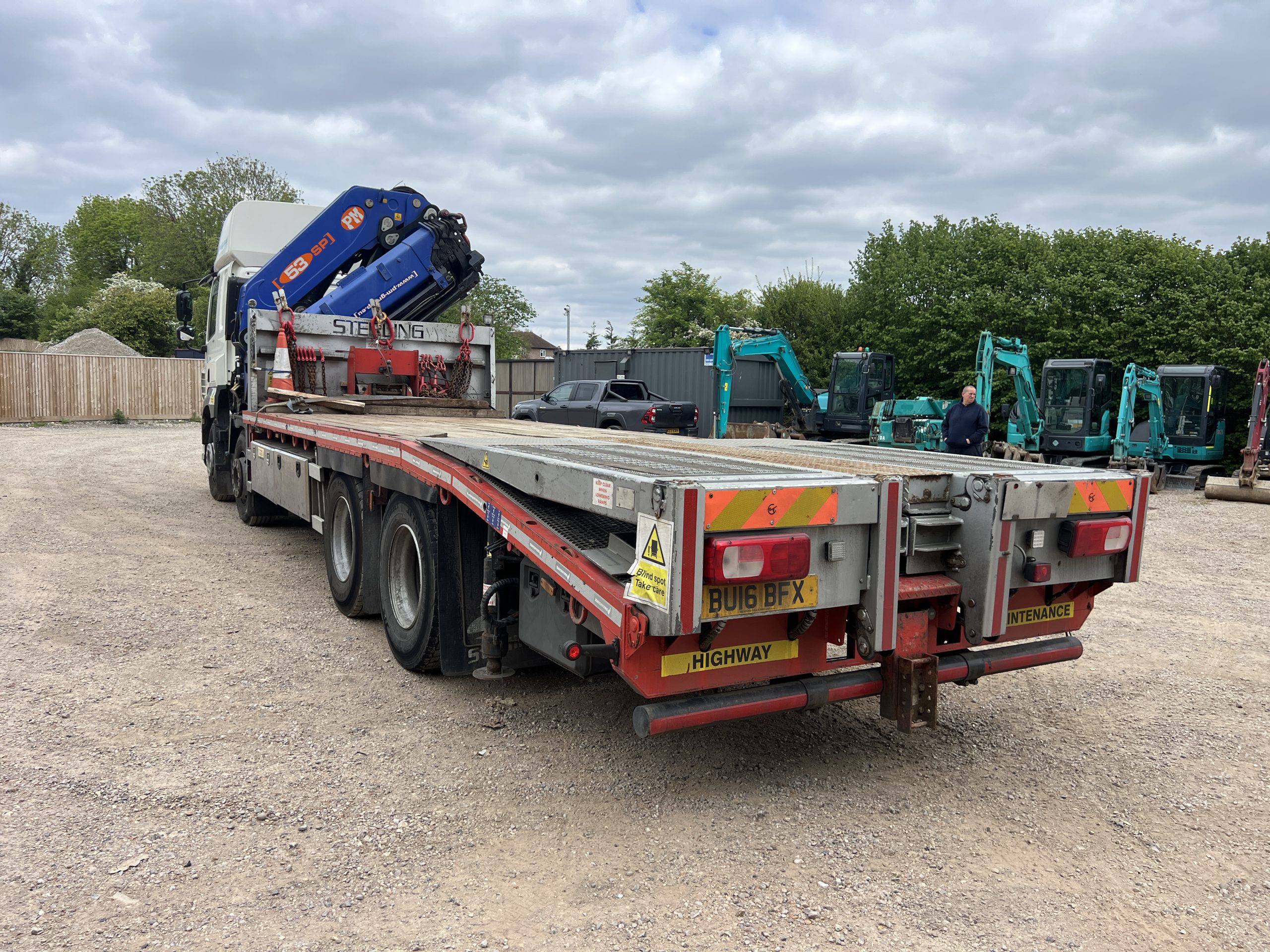 DAF CF460 CRANE LORRY 2016 - used trucks for sale at J Hawes Ltd - view 5