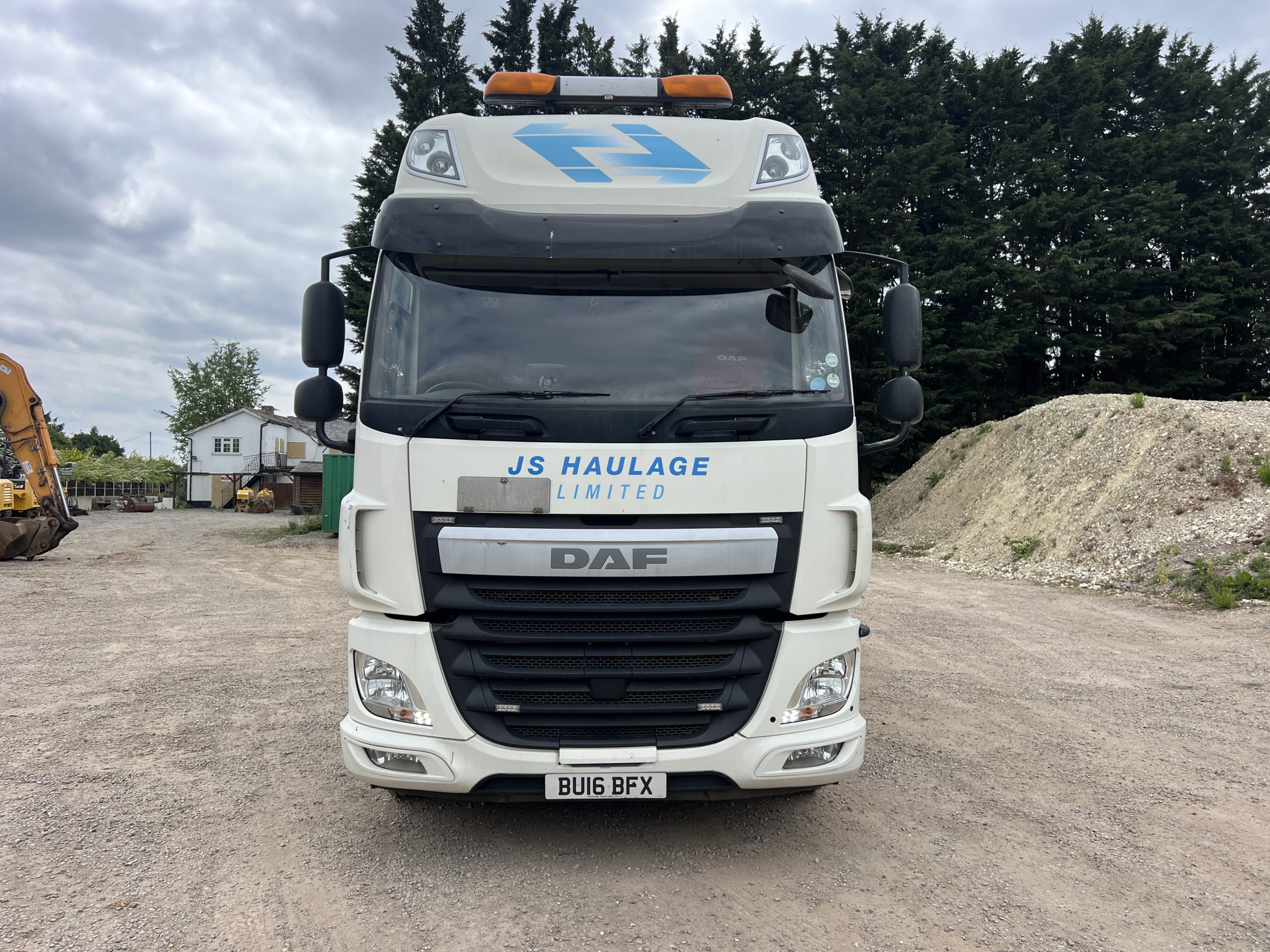 DAF CF460 CRANE LORRY 2016 - used trucks for sale at J Hawes Ltd - view 8