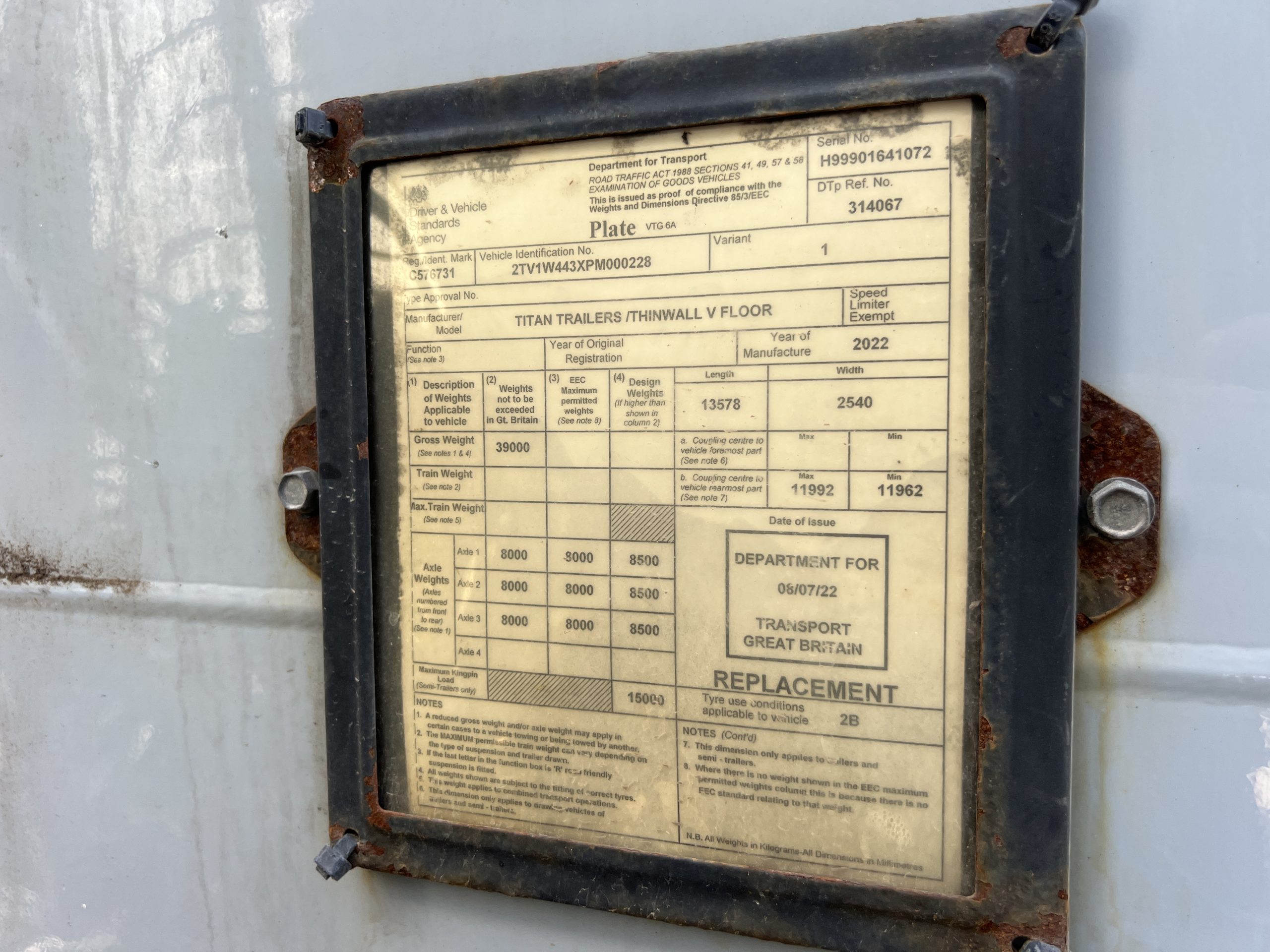 44 TON VOLVO FH500 TAG 2020 - used trucks for sale at J Hawes Ltd - view 11