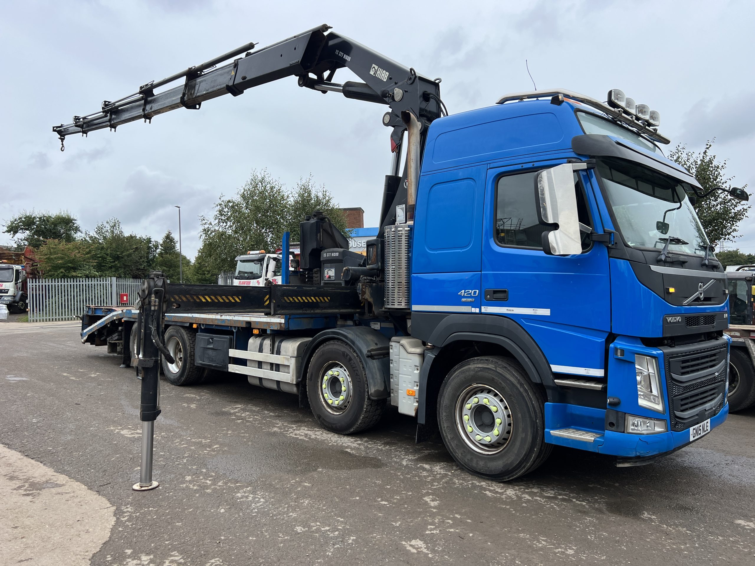 VOLVO FM420 CRANE LORRY 2015 - used trucks for sale at J Hawes Ltd