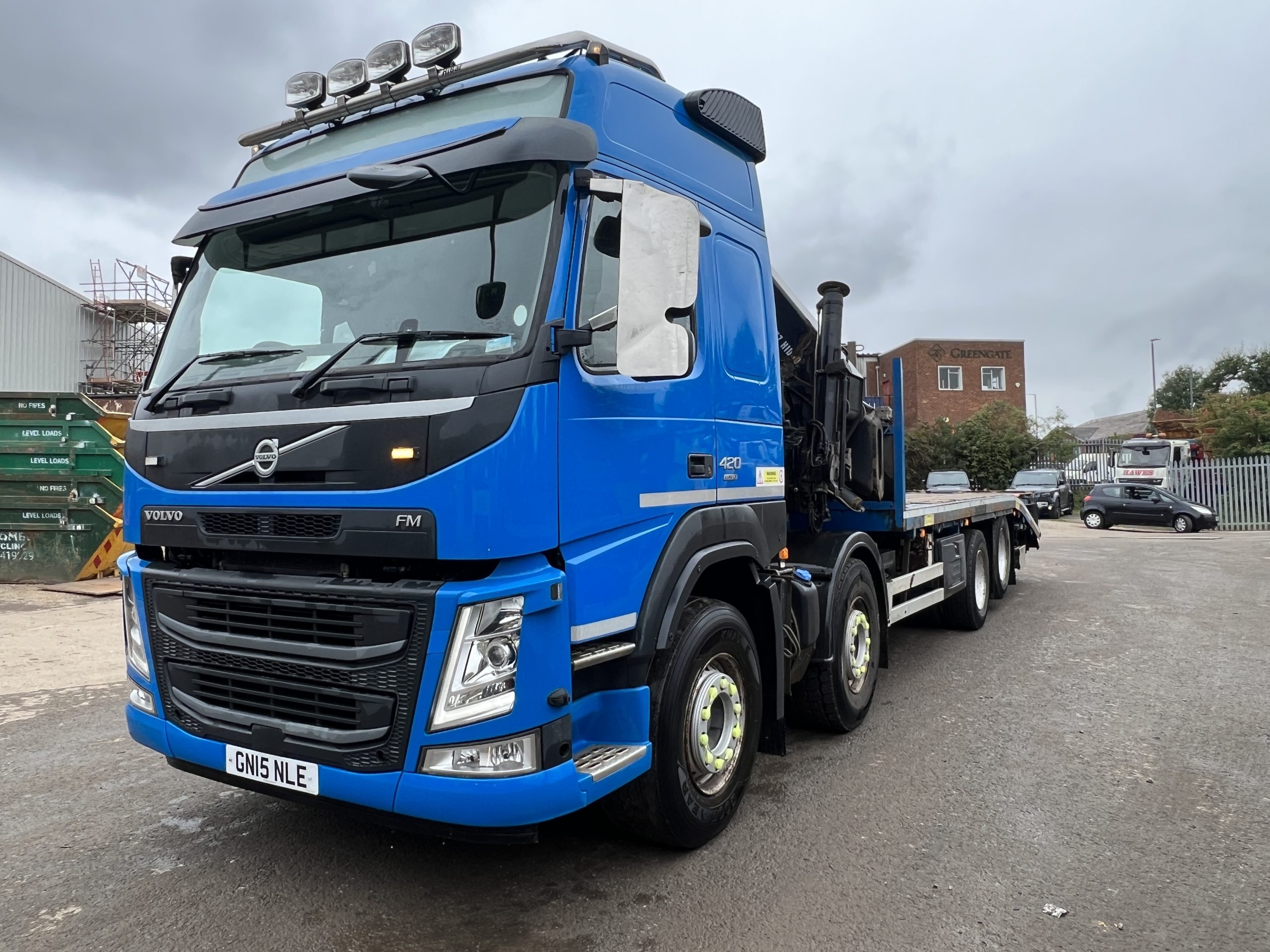 VOLVO FM420 CRANE LORRY 2015 - used trucks for sale at J Hawes Ltd - view 4