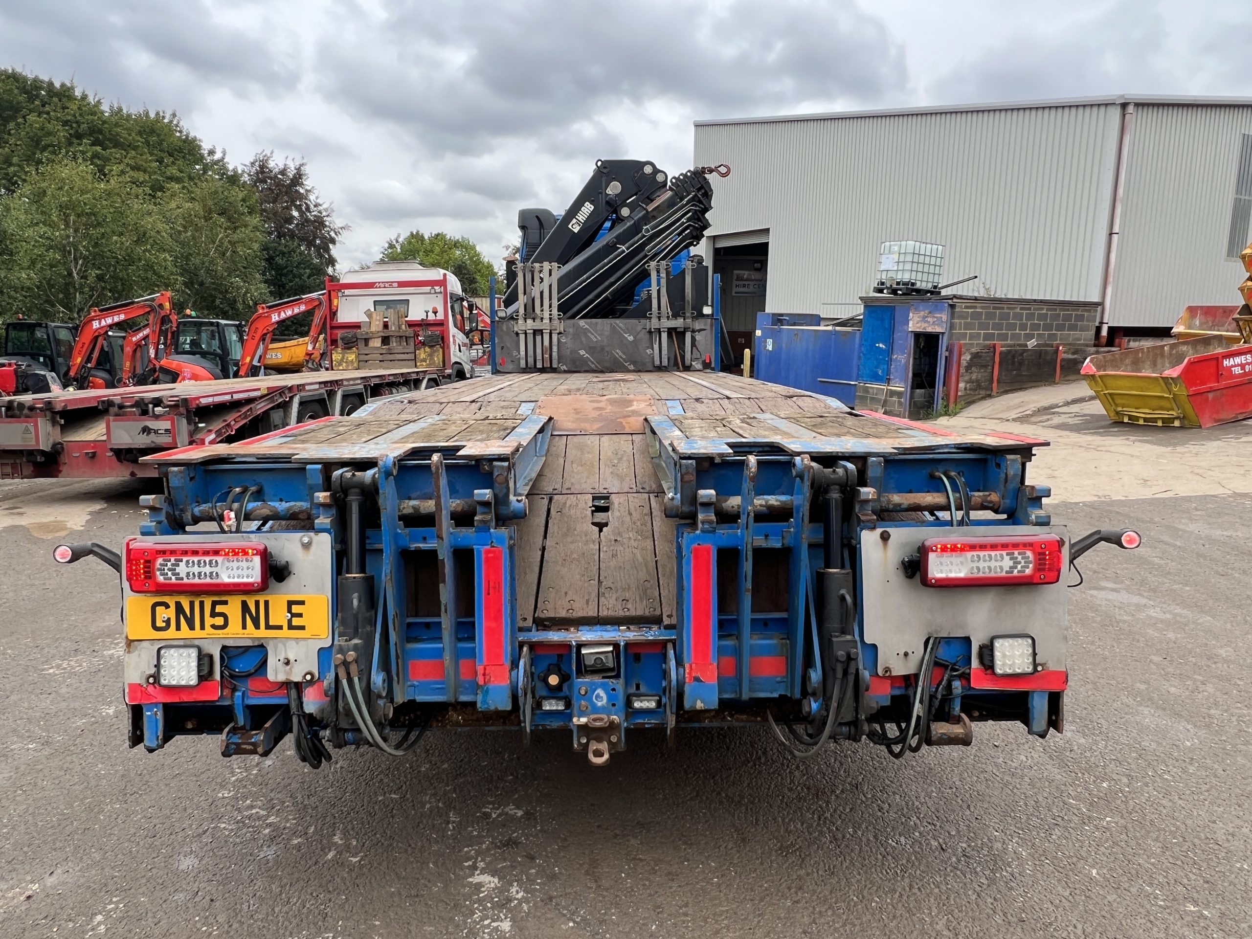 VOLVO FM420 CRANE LORRY 2015 - used trucks for sale at J Hawes Ltd - view 9