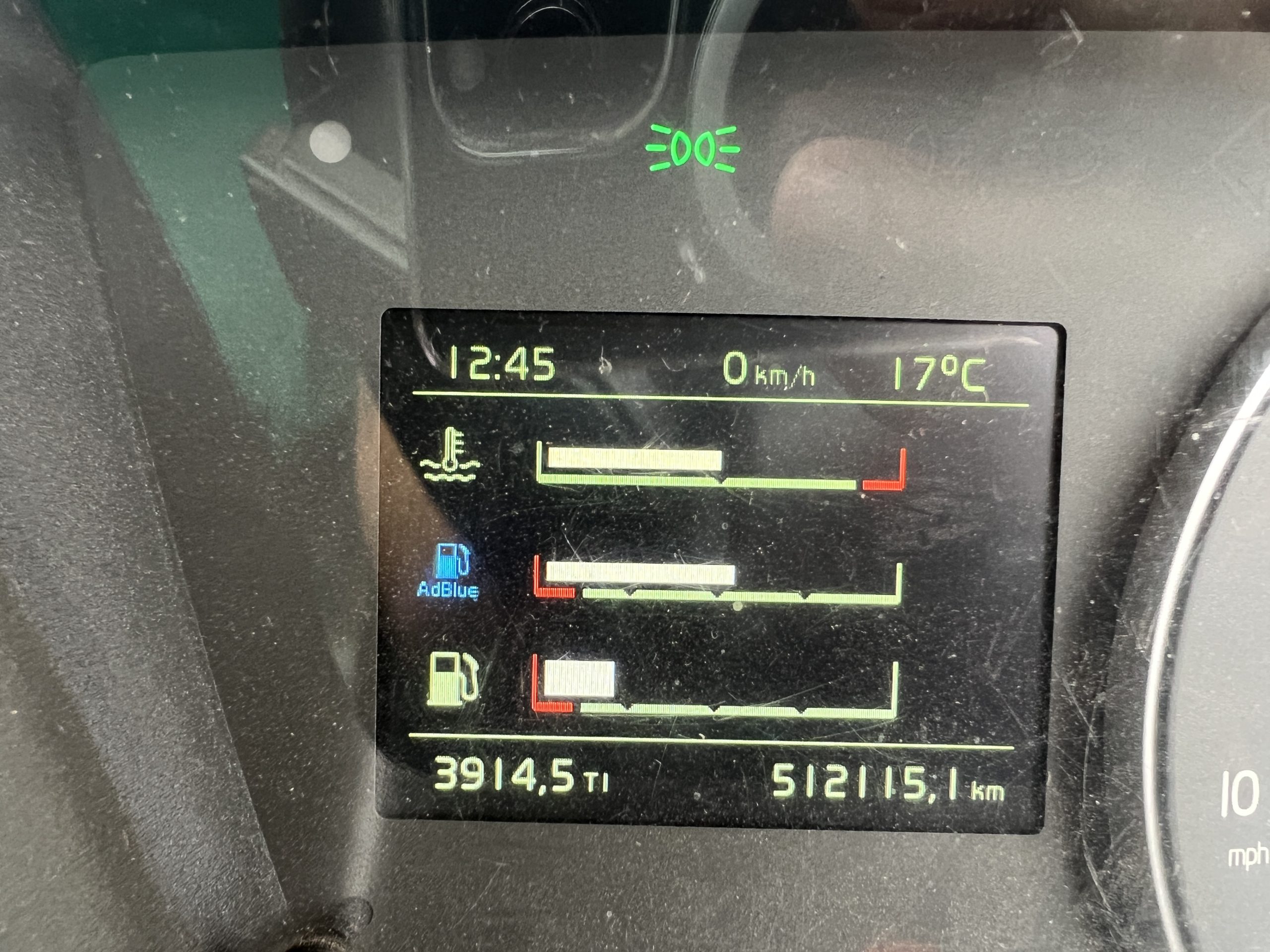 VOLVO FM420 CRANE LORRY 2015 - used trucks for sale at J Hawes Ltd - view 18