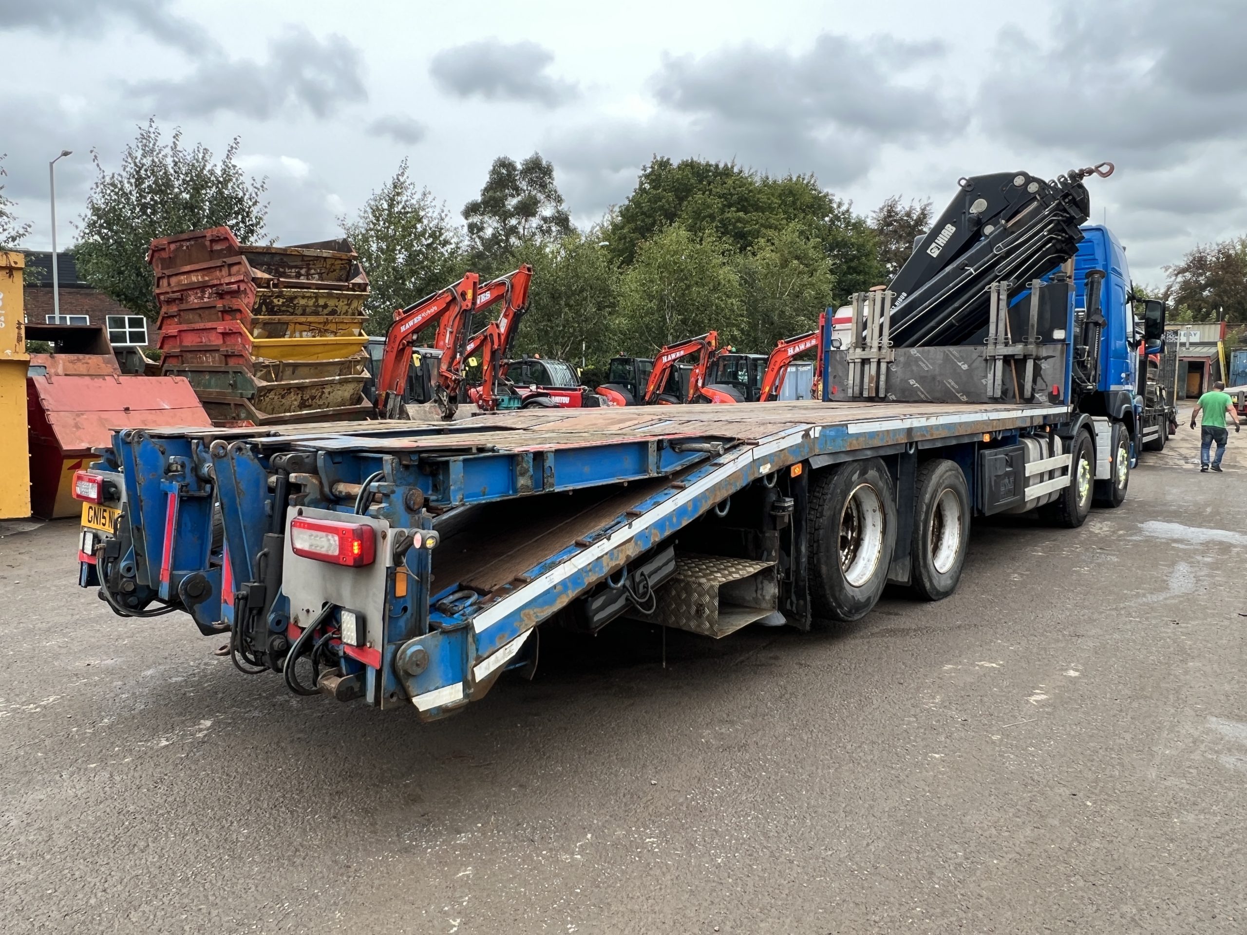 VOLVO FM420 CRANE LORRY 2015 - used trucks for sale at J Hawes Ltd - view 10