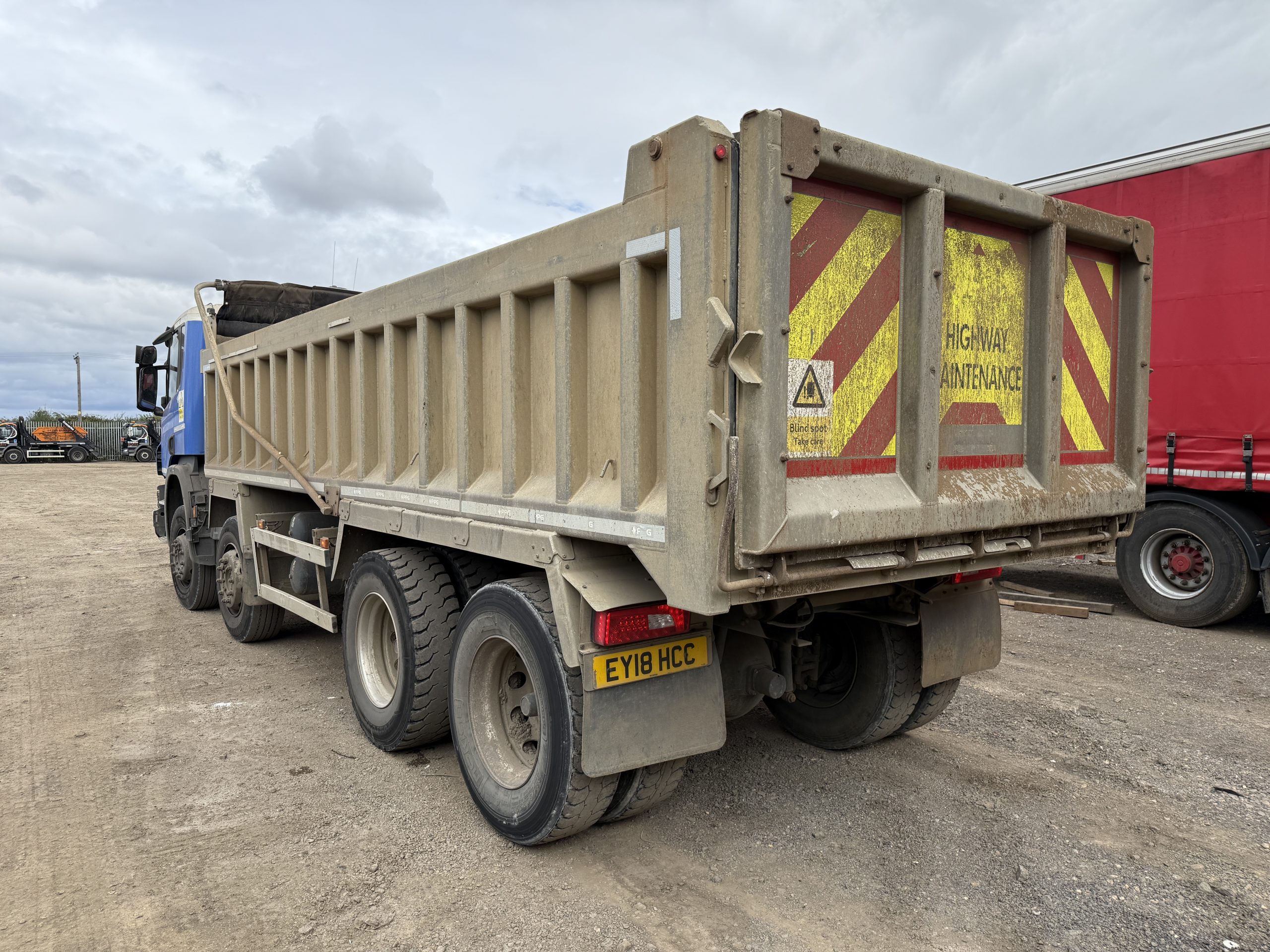 SCANIA P410 TIPPER 2018 - used trucks for sale at J Hawes Ltd - view 6