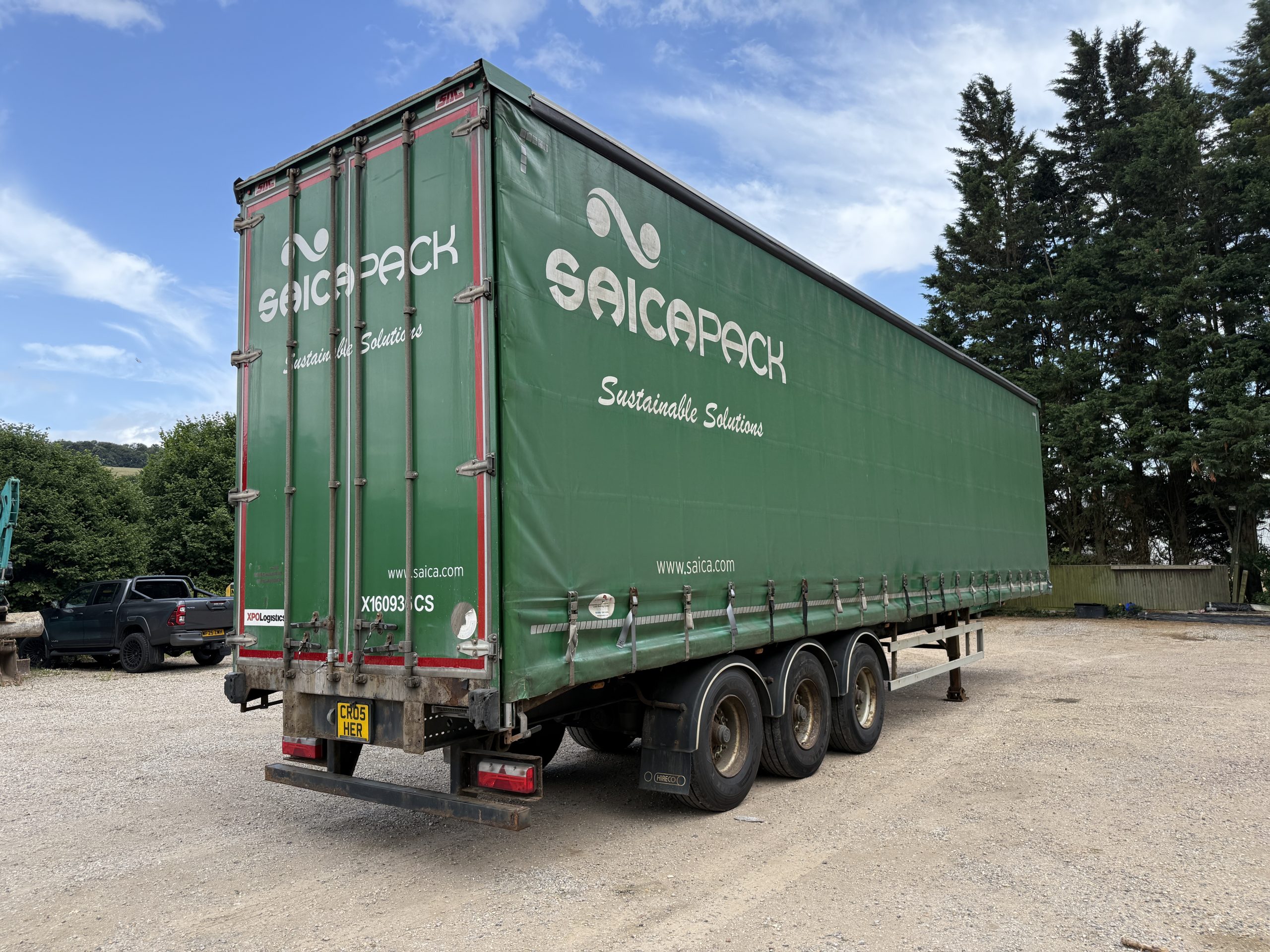 SDC CURTAINSIDER TRAILER 2016 - used trucks for sale at J Hawes Ltd - view 4