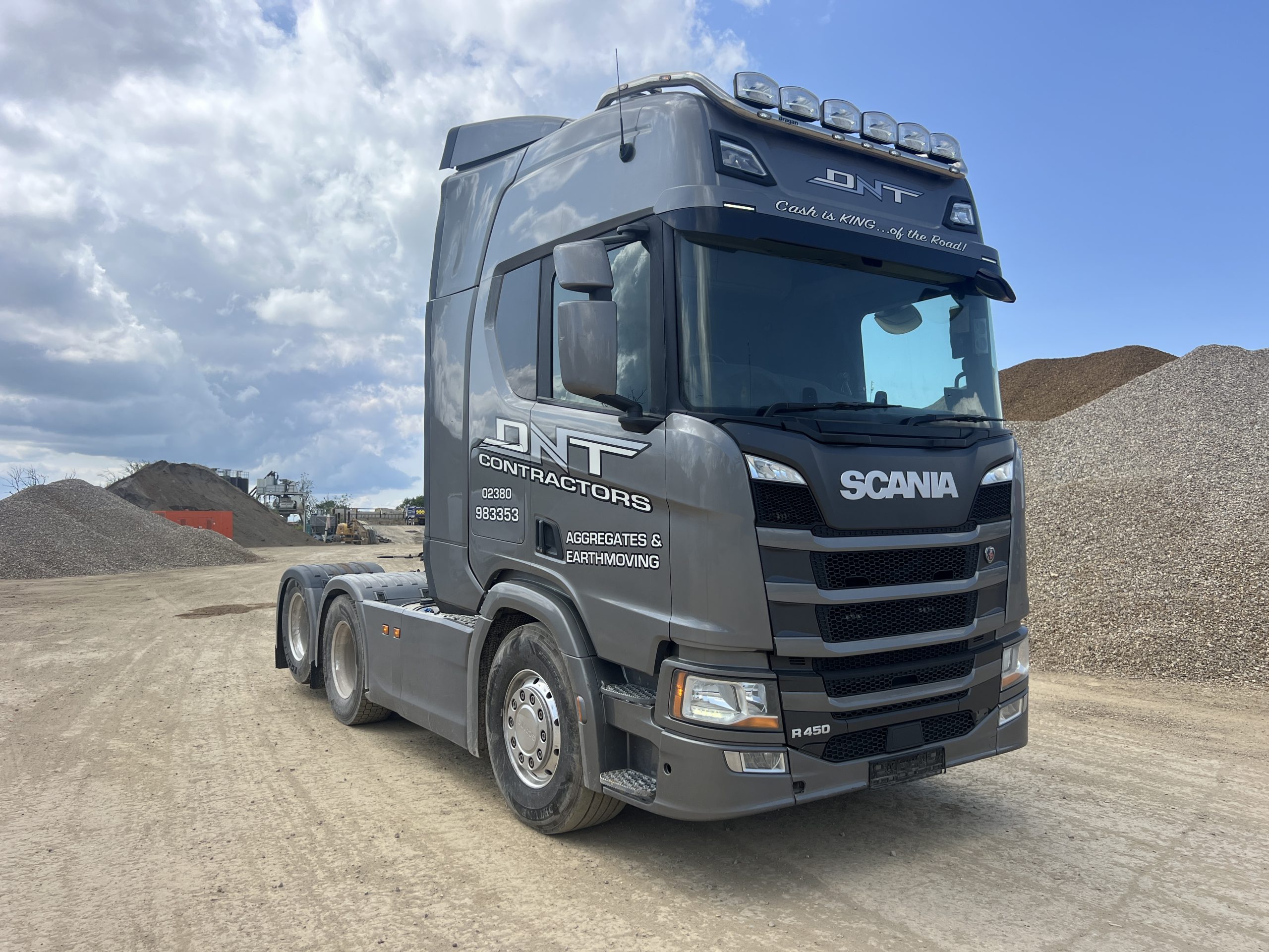 65 TON SCANIA R450 TAG - used trucks for sale at J Hawes Ltd - view 2