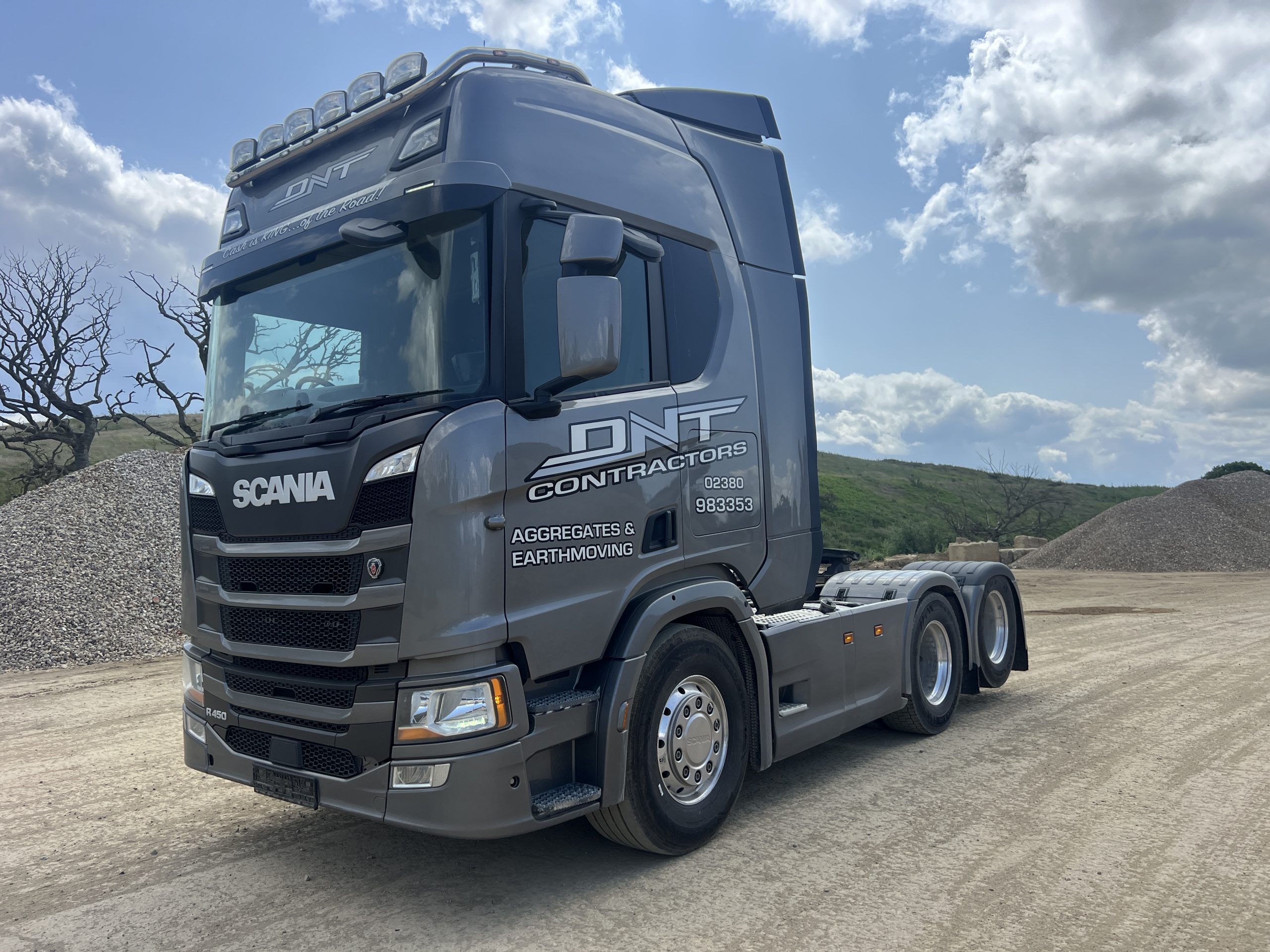 65 TON SCANIA R450 TAG - used trucks for sale at J Hawes Ltd