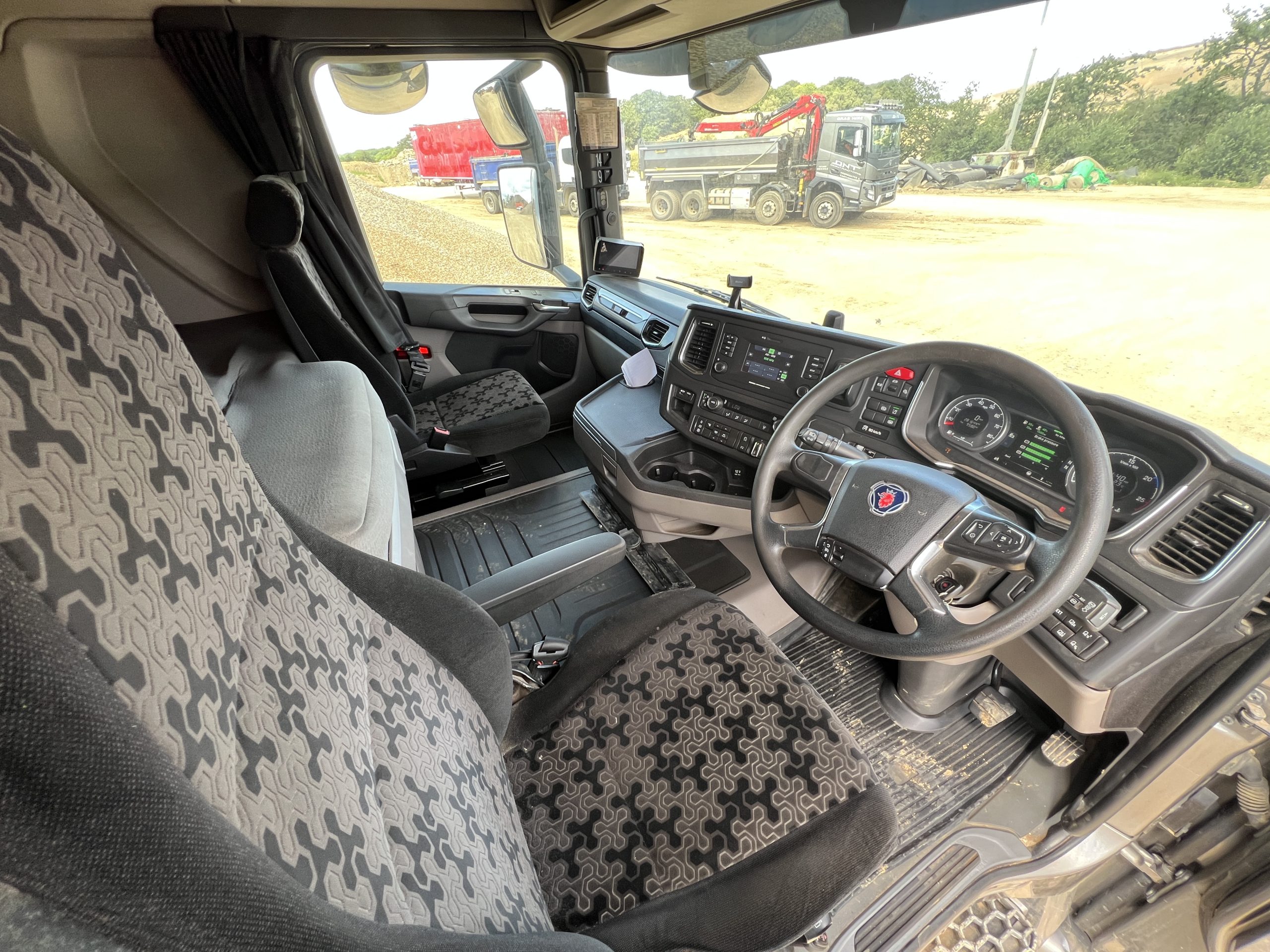 65 TON SCANIA R450 TAG - used trucks for sale at J Hawes Ltd - view 12