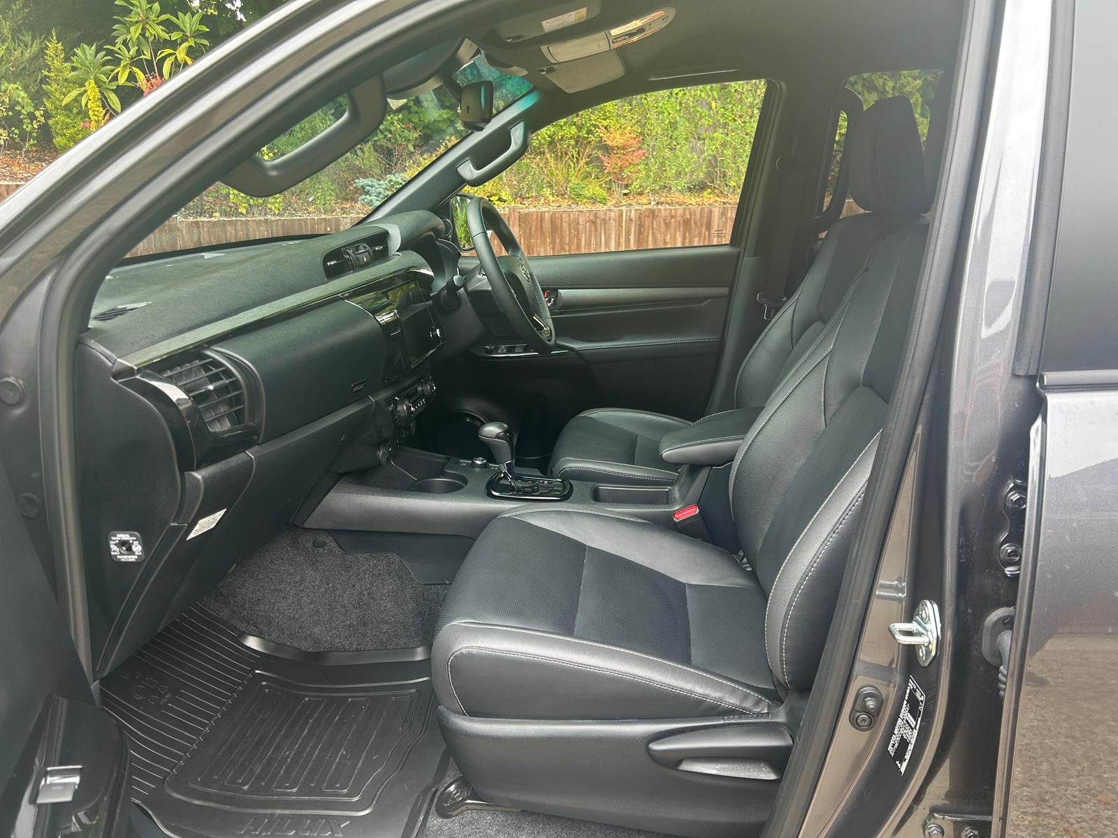 TOYOTA HILUX INVINCIBLE X - used trucks for sale at J Hawes Ltd - view 20