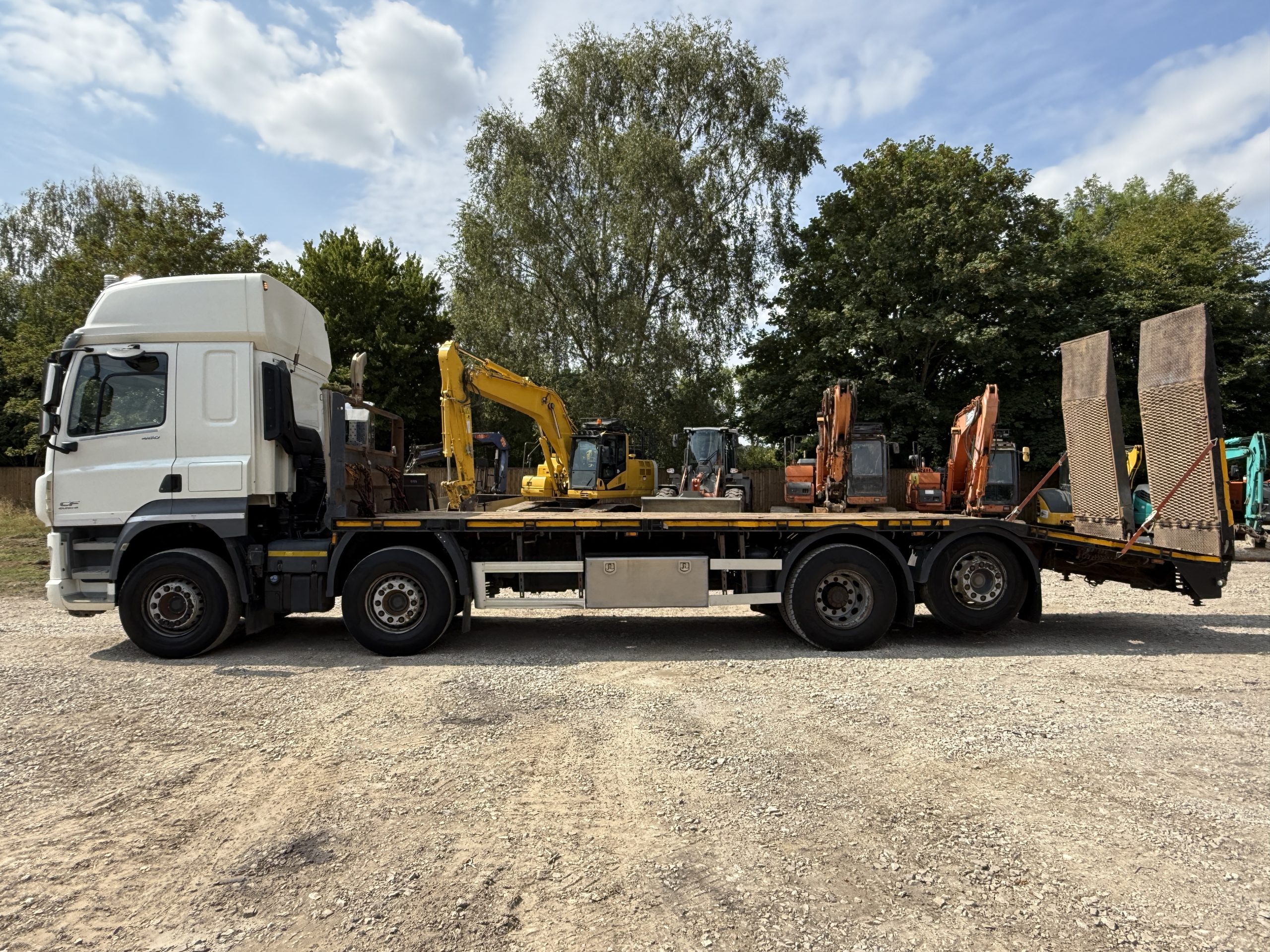 DAF CF460 BEAVERTAIL 2016 - used trucks for sale at J Hawes Ltd - view 8