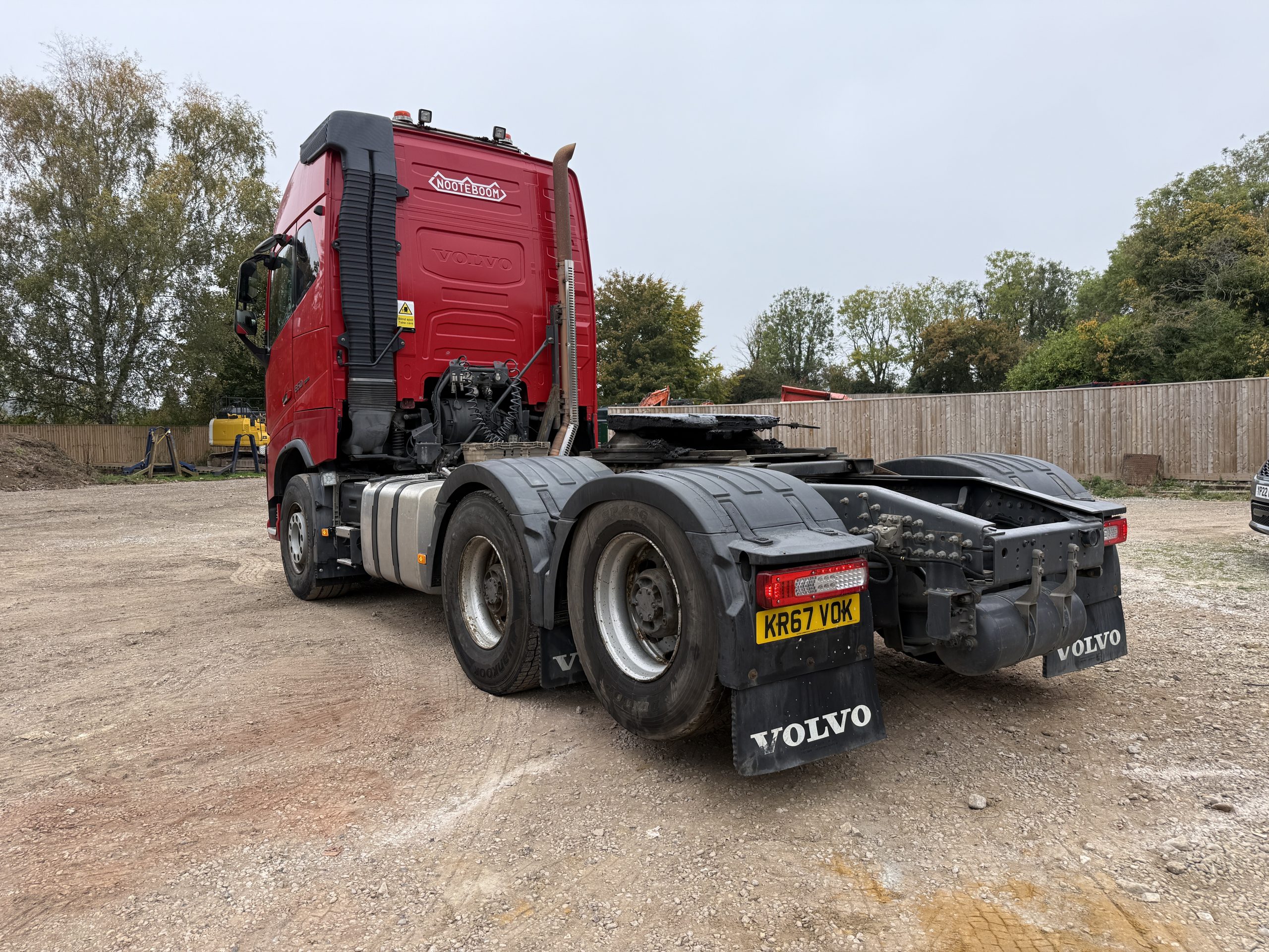 120T VOLVO FH16 650 2017 - used trucks for sale at J Hawes Ltd - view 5
