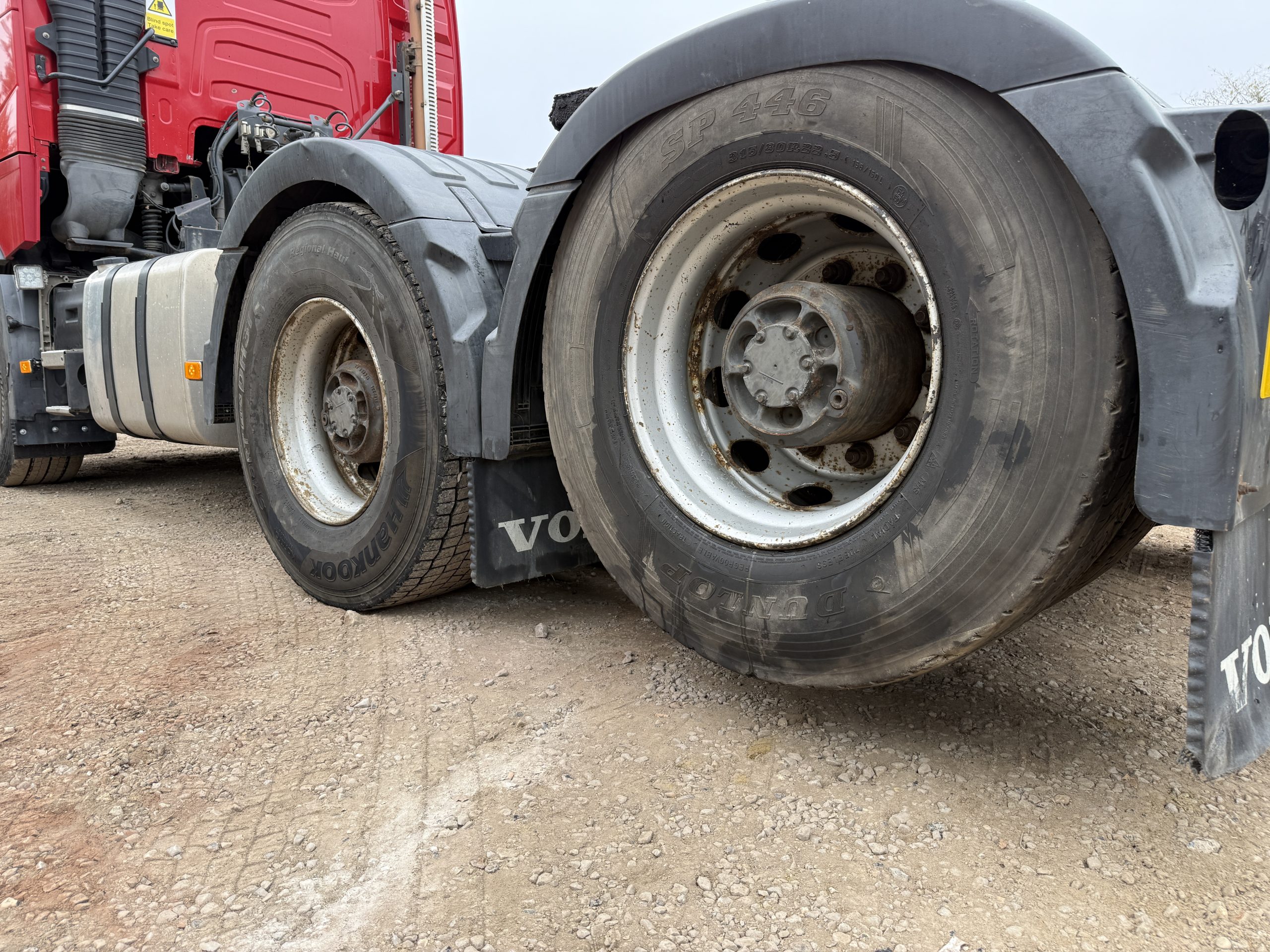 120T VOLVO FH16 650 2017 - used trucks for sale at J Hawes Ltd - view 13
