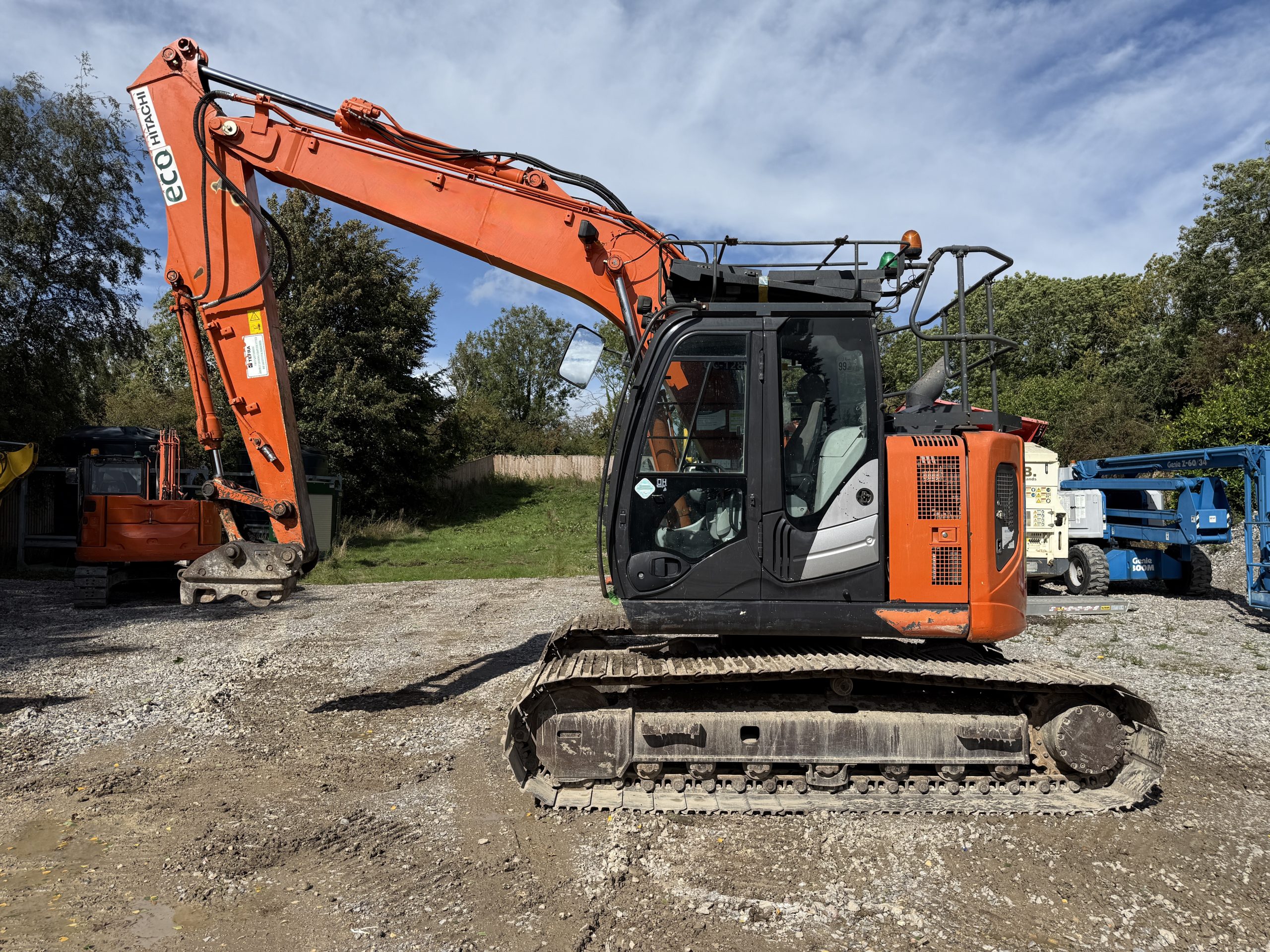 HITACHI ZX135US-6 - used plant for sale at J Hawes Ltd - view 2