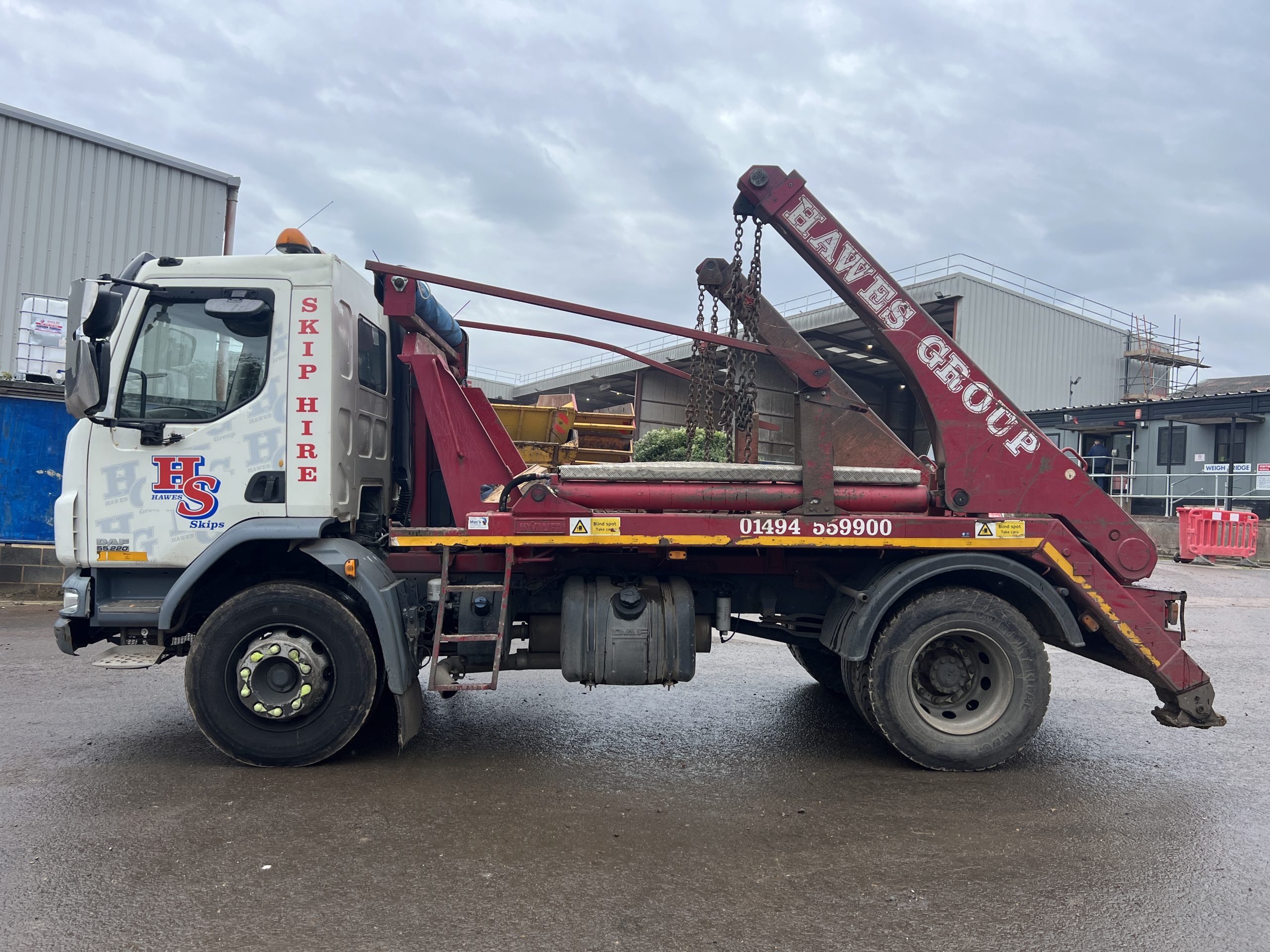 DAF LF55.220 18T SKIP LORRY 2013 - used trucks for sale at J Hawes Ltd - view 5