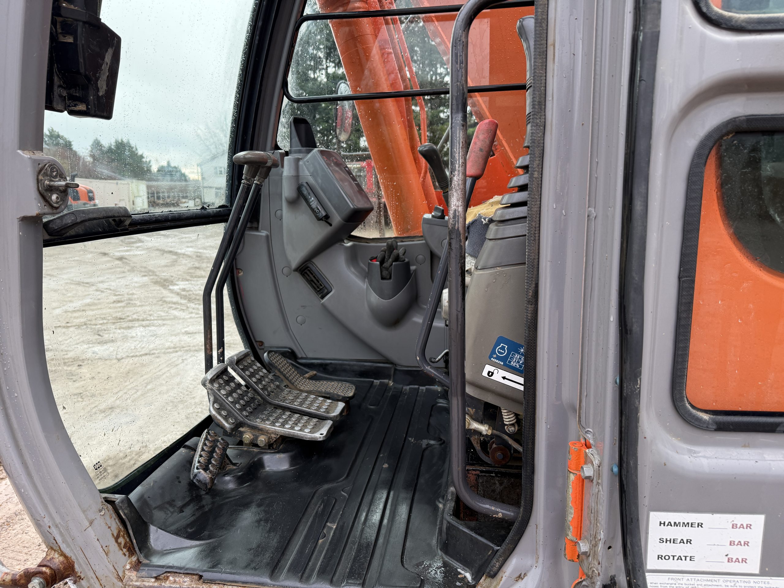 HITACHI ZX135US 2008 - used plant for sale at J Hawes Ltd - view 13