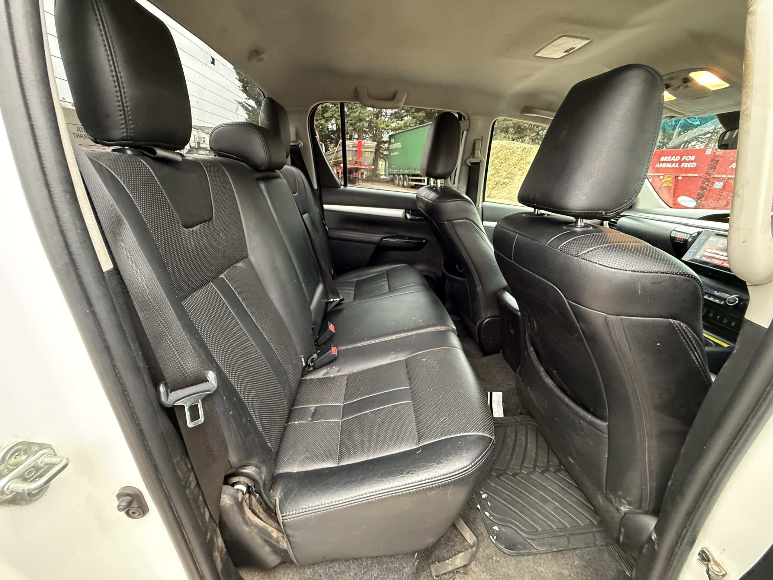 TOYOTA HILUX 2018 - used trucks for sale at J Hawes Ltd - view 13