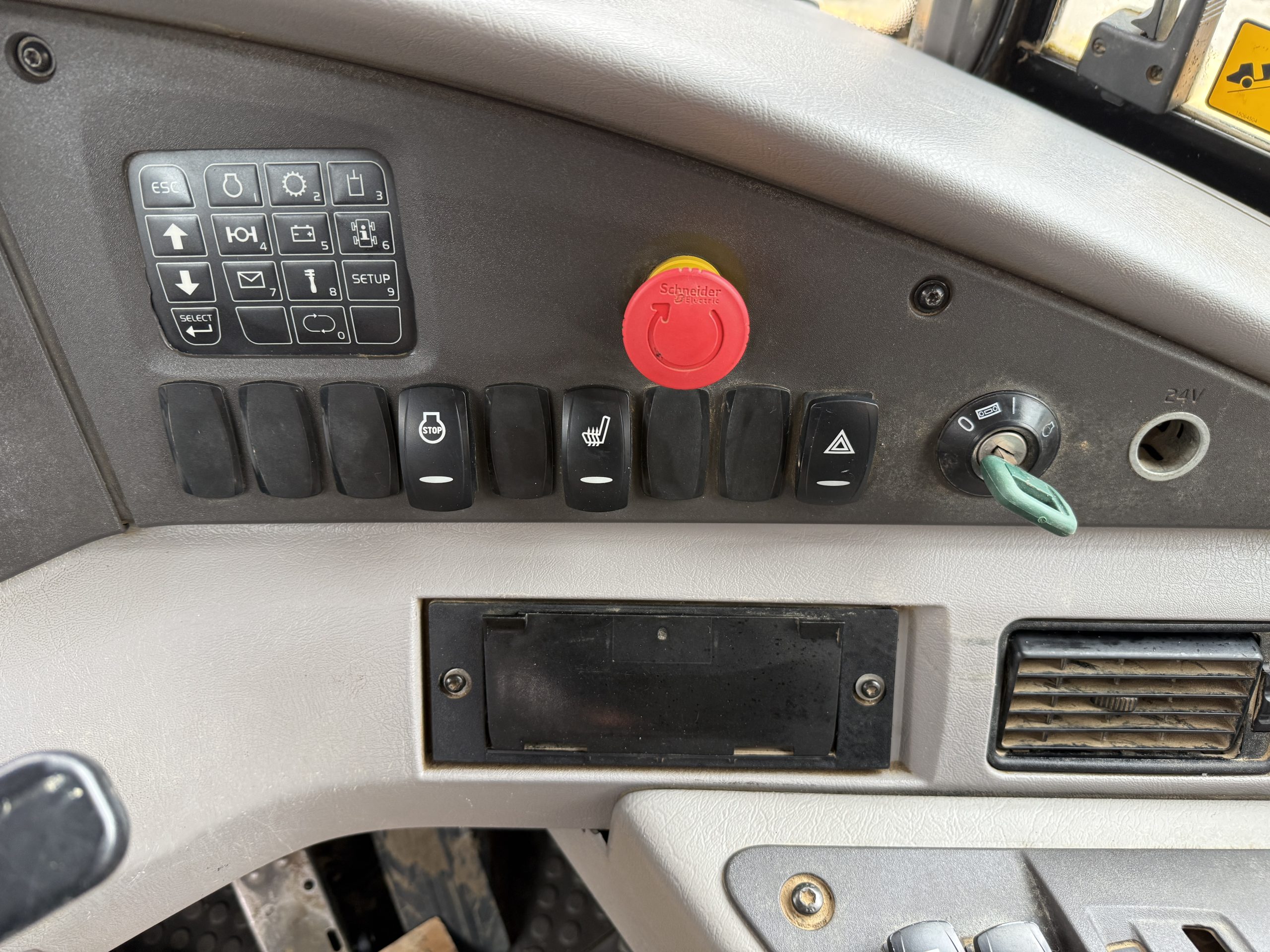 VOLVO A30G 2018 - used plant for sale at J Hawes Ltd - view 17